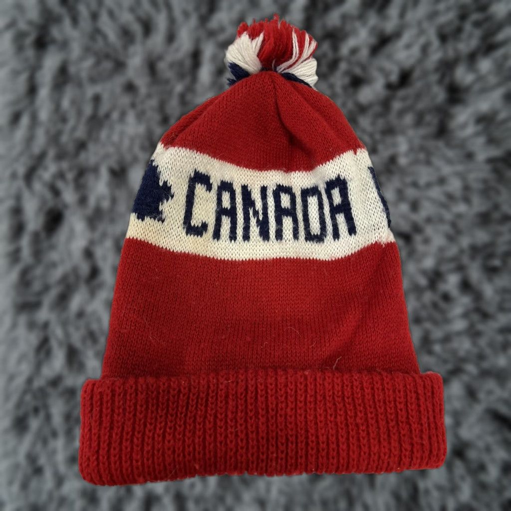 Vintage VINTAGE Montreal Canada Stocking Hat GUC 80s Unisex One Size Red Men Women Size ONE SIZE - 1 Thumbnail