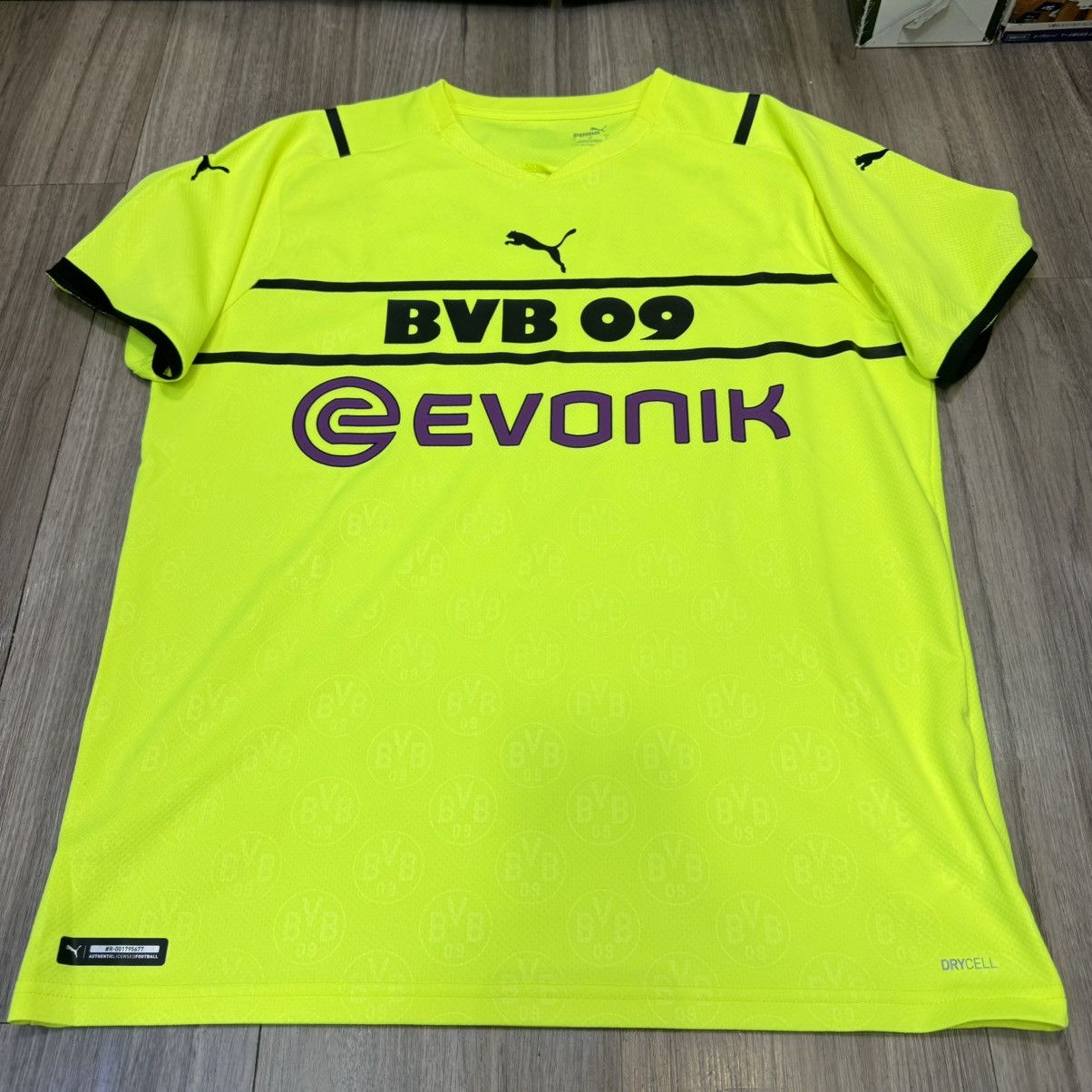 Puma Dortmund 21/22 home shirt #22 Bellingham Size US L / EU 52-54 / 3 - 1 Thumbnail