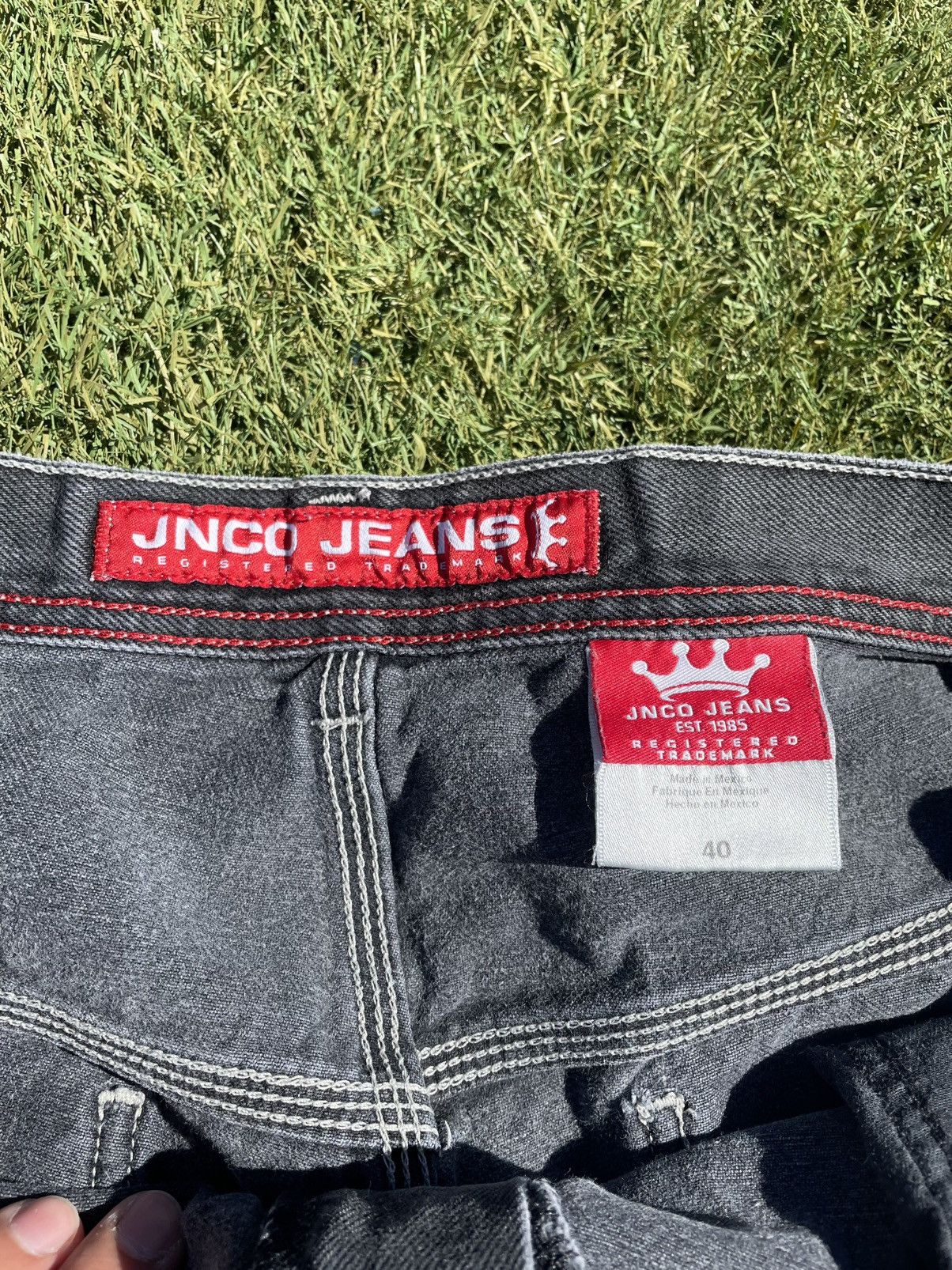 JNCO Vintage 90s Jnco jeans baggy black denim shorts skater jorts Size US 40 / EU 56 - 4 Thumbnail