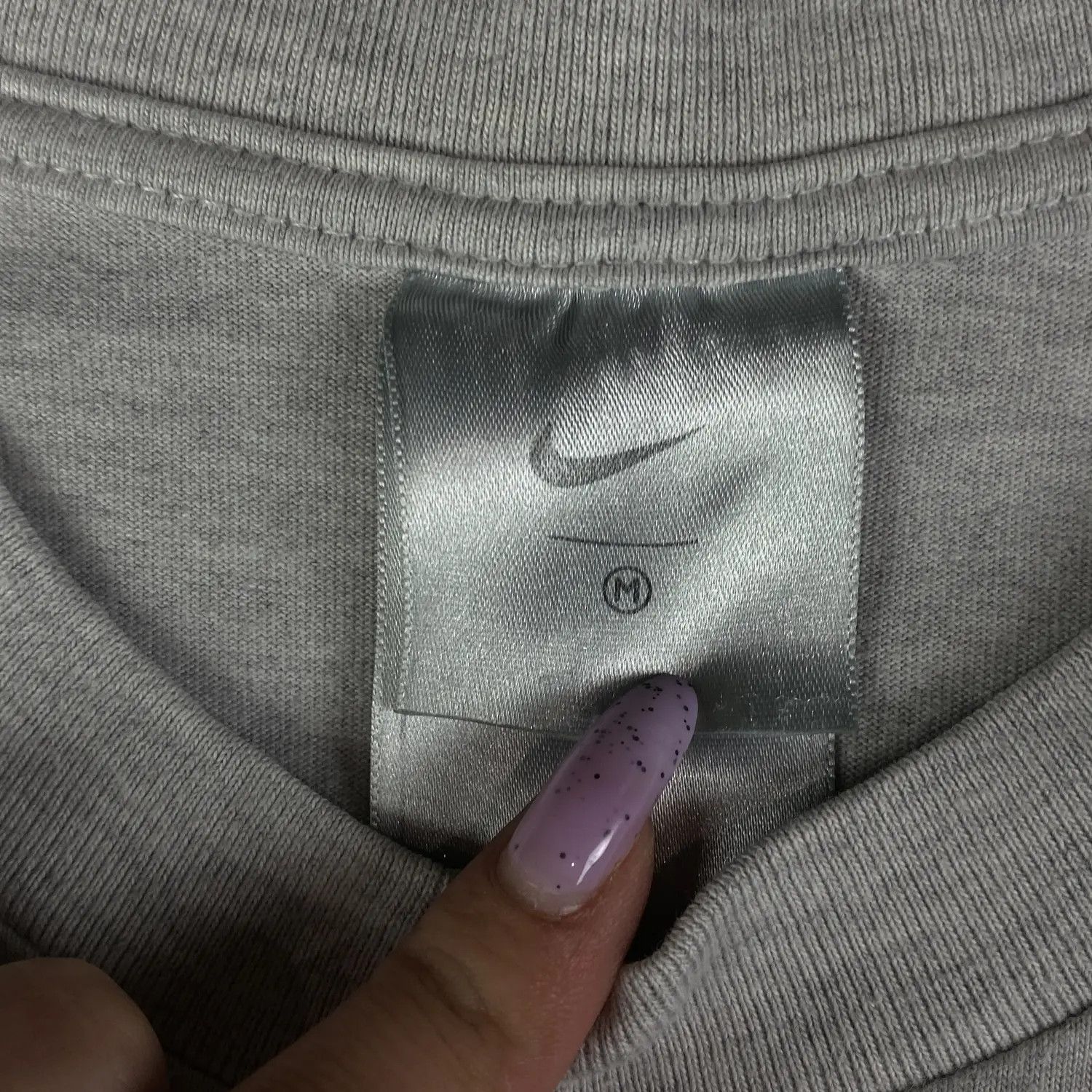 Nike Men’s Vintage T-Shirt Nike Tennis Big Print Gray Size M Size US M / EU 48-50 / 2 - 7 Thumbnail