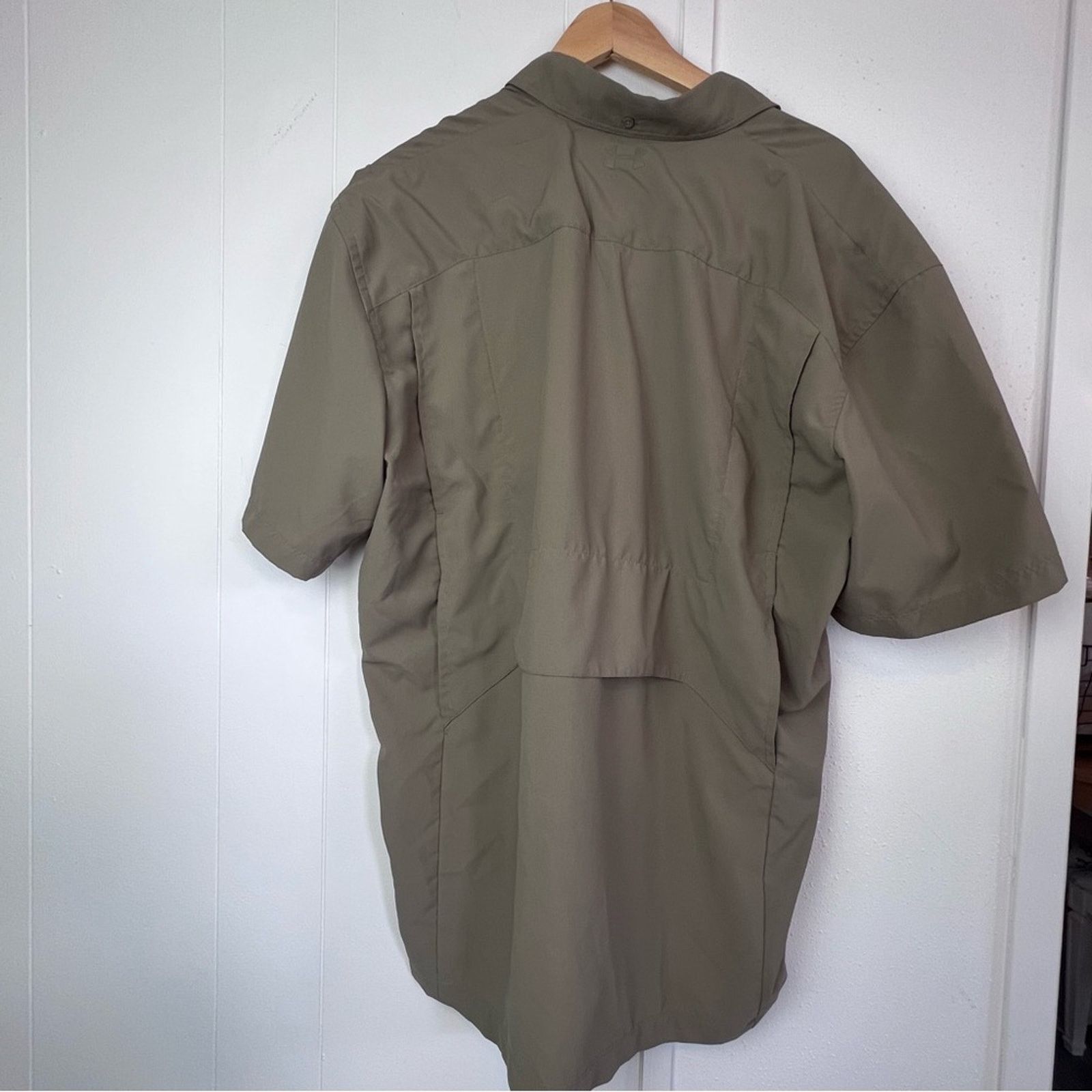 Under Armour Under Armour Khaki Tactical Utility Shirt Men’s Size Large Size US L / EU 52-54 / 3 - 11 Thumbnail