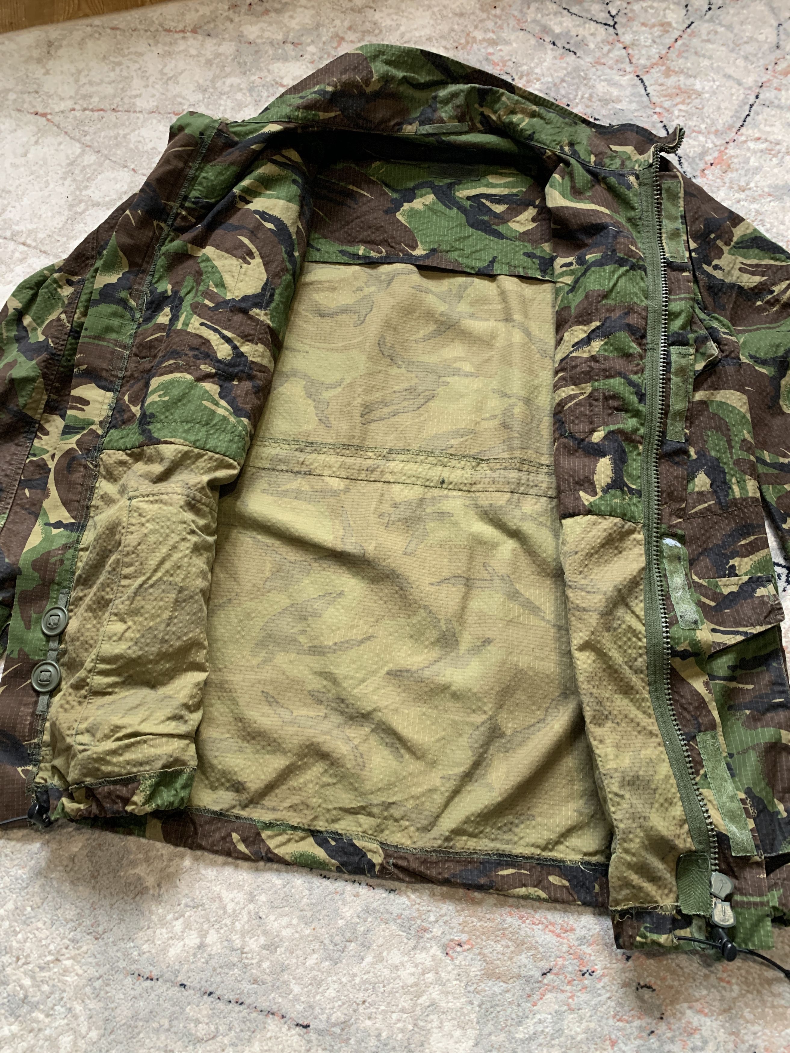 Other Vintage Military Jacket DPM Field Size US XL / EU 56 / 4 - 6 Thumbnail