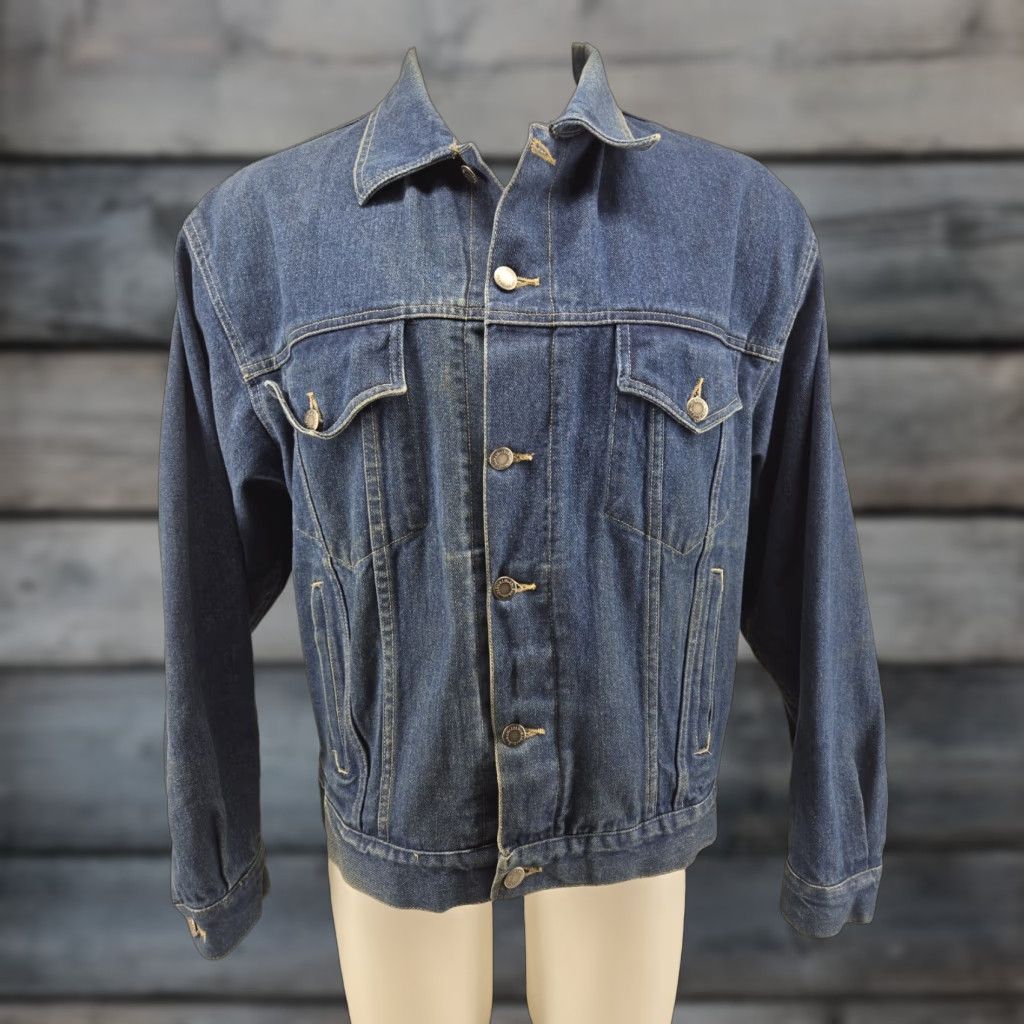 Wrangler VINTAGE Wrangler Hero Blue Dark Wash Denim Jean Jacket Size L Men's Jacket Regular Classic Trucker Denim Size US 33 - 1 Thumbnail