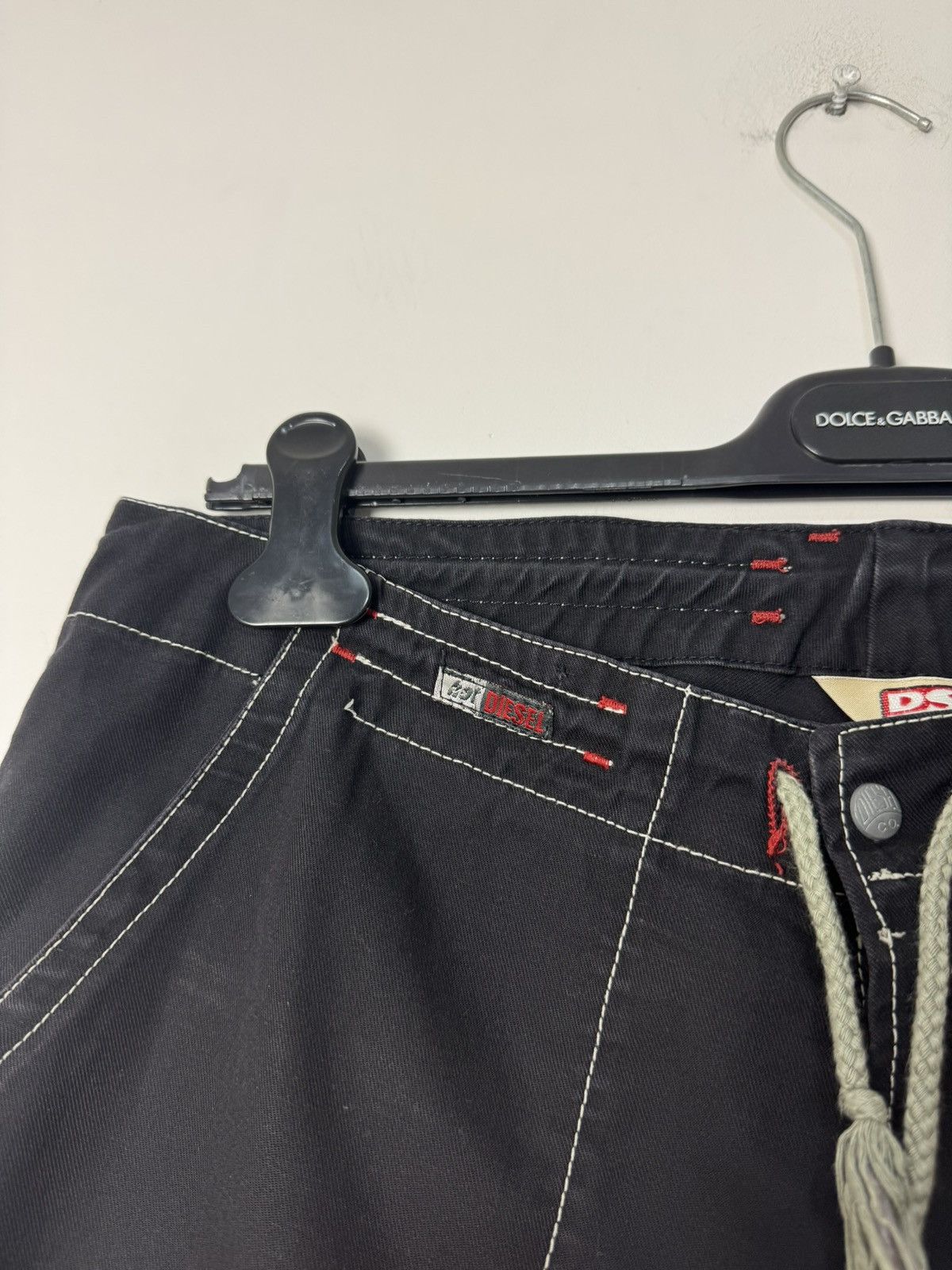 Diesel Vintage 00s Diesel Wide Carpenter Shorts Y2K Made in Italy Size US 34 / EU 50 - 6 Thumbnail