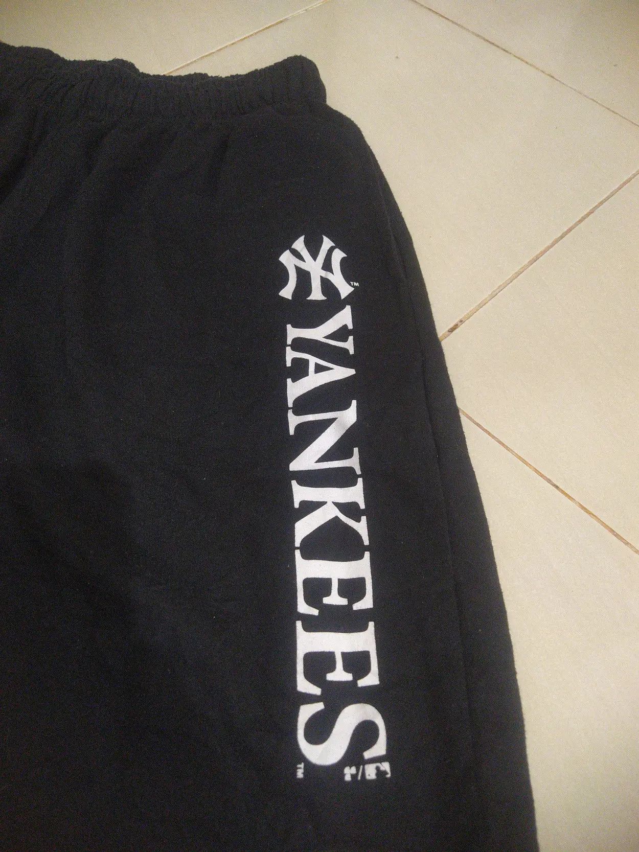 New York Yankees NEW YORK YANKEES Short pants Size US 33 - 3 Thumbnail