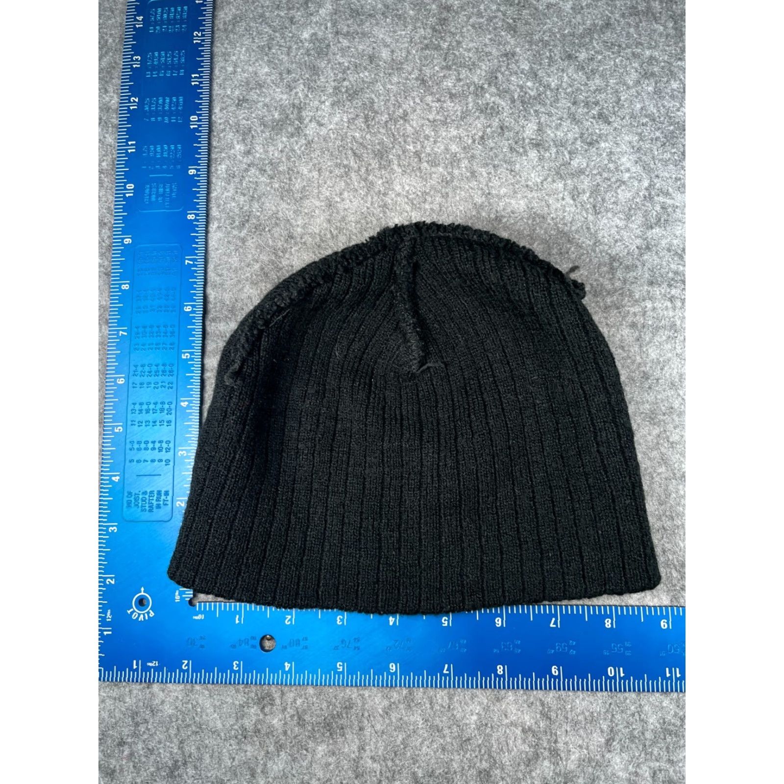 Vintage Beanie Toque Adult One Size Black Ribbed Knit 100% Acrylic Ski Skate Camp Size ONE SIZE - 4 Thumbnail