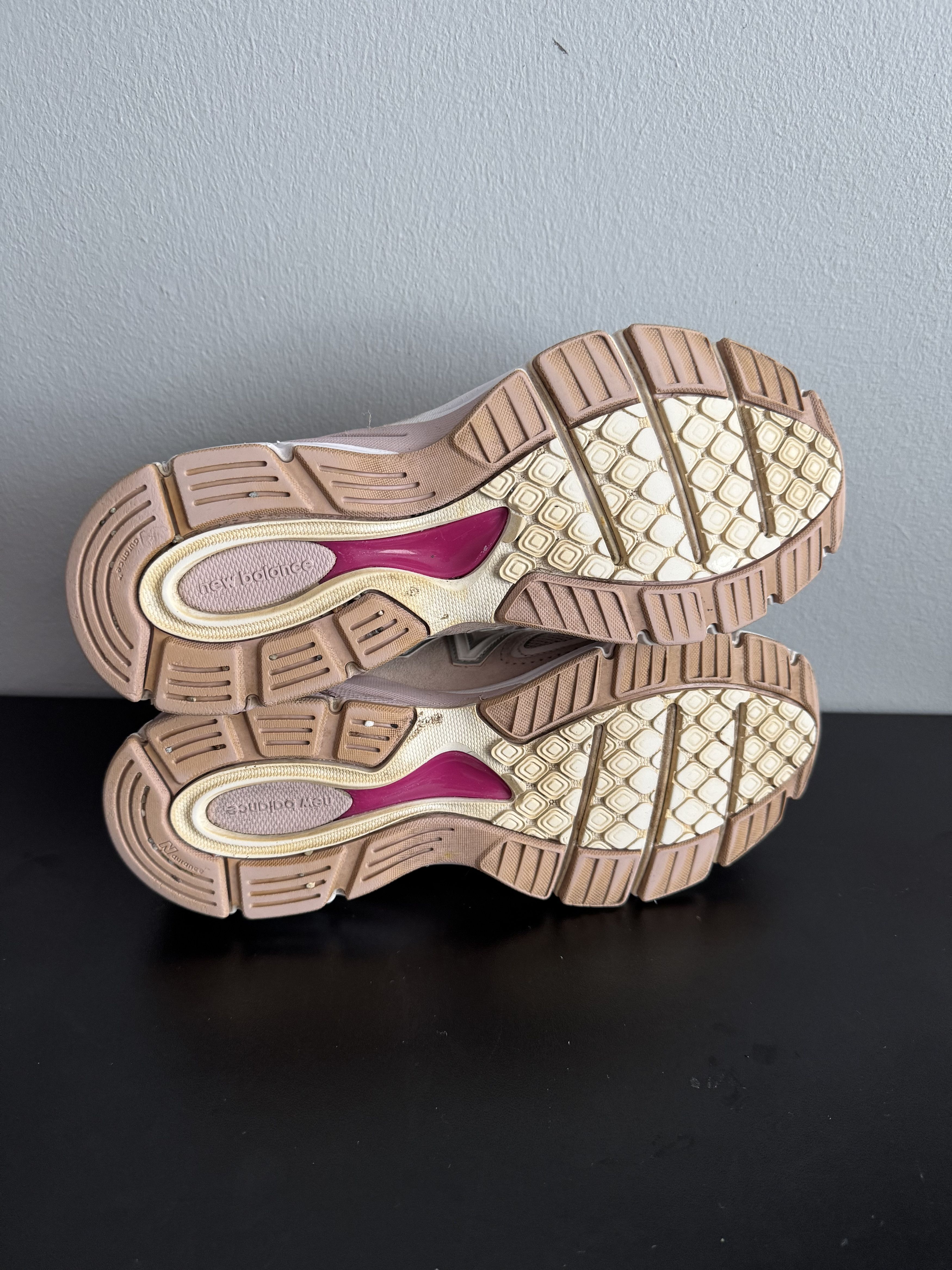 New Balance New Balance 990v4 Pink Ribbon Faded Rose 990 993 Made in USA Size US 6.5 / IT 36.5 - 7 Thumbnail