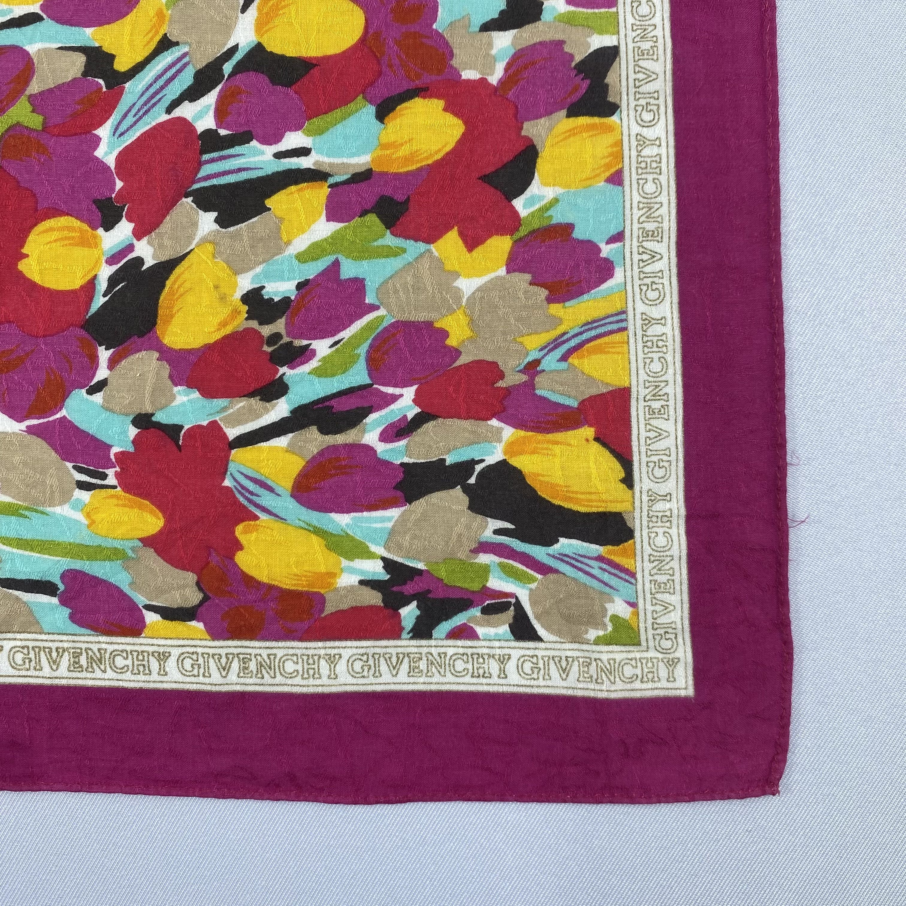 Givenchy × Vintage Vintage Givenchy Handkerchief Neckerchief Bandana H222Q Size ONE SIZE - 3 Thumbnail