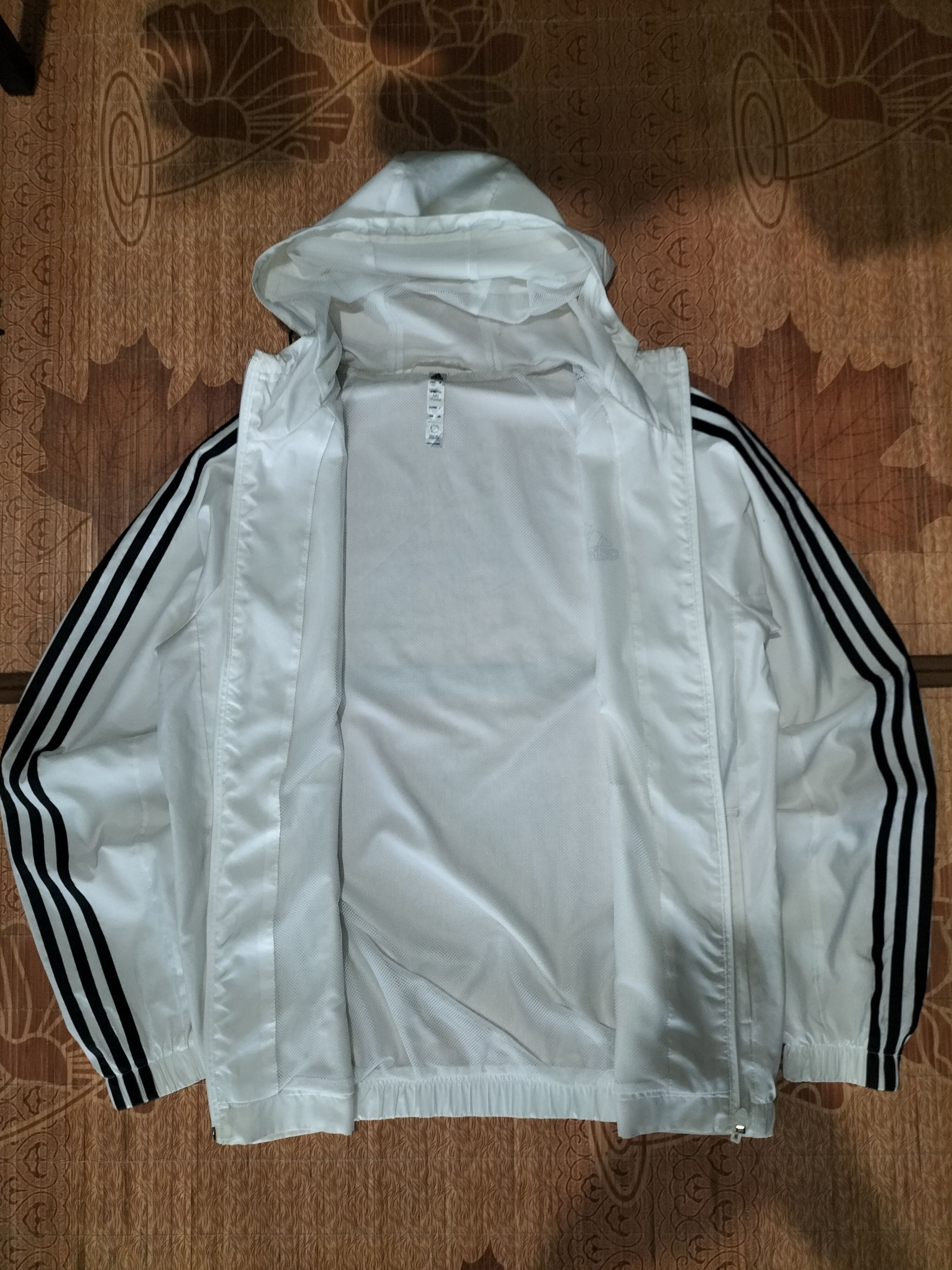 Adidas ADIDAS Essentials 3-Stripes Woven WindBreaker Size US L / EU 52-54 / 3 - 2 Thumbnail