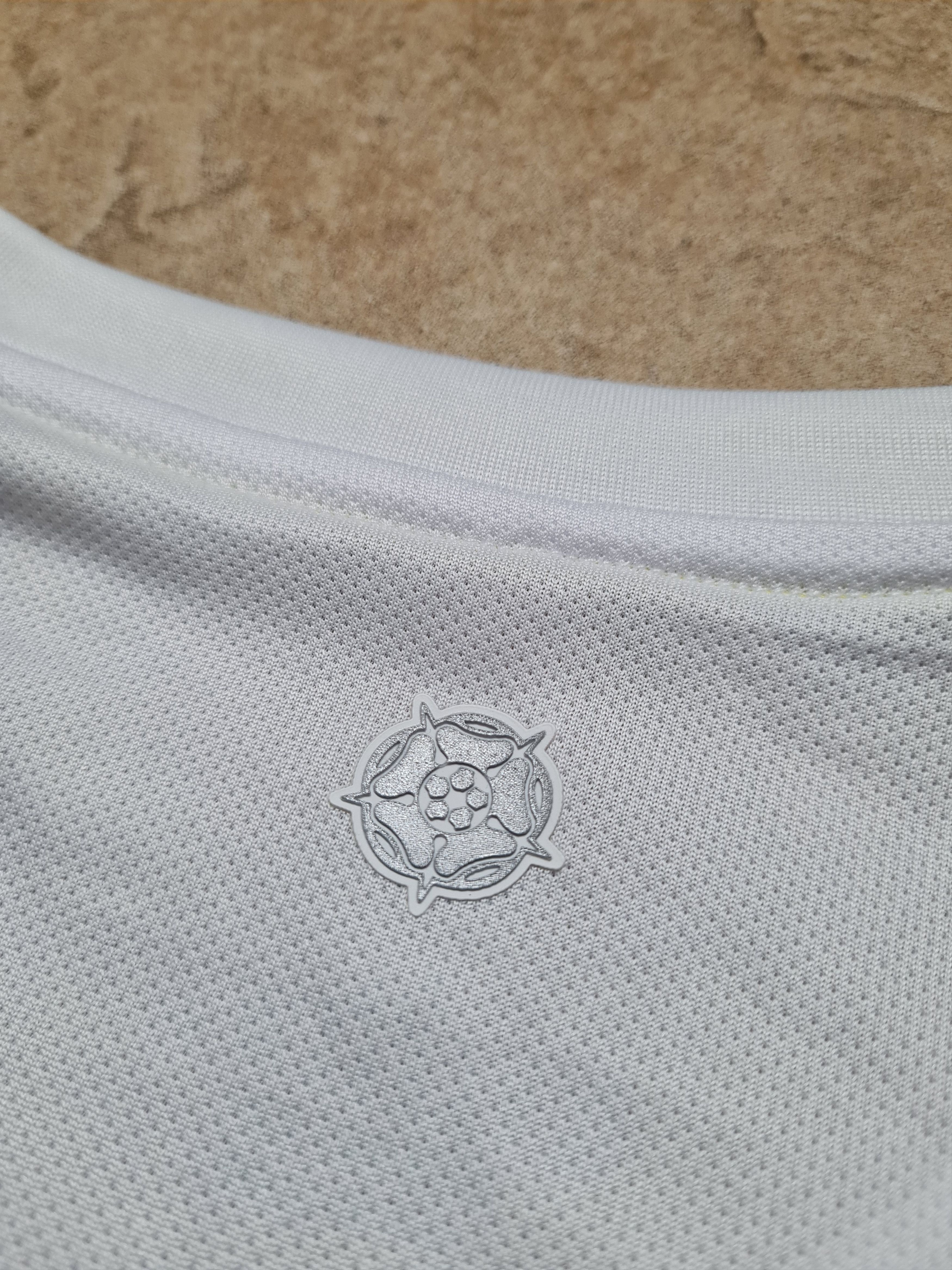 Adidas Jersey Leeds United Home Soccer shirt 2021/2022 Adidas Sz XL Size US XL / EU 56 / 4 - 22 Thumbnail