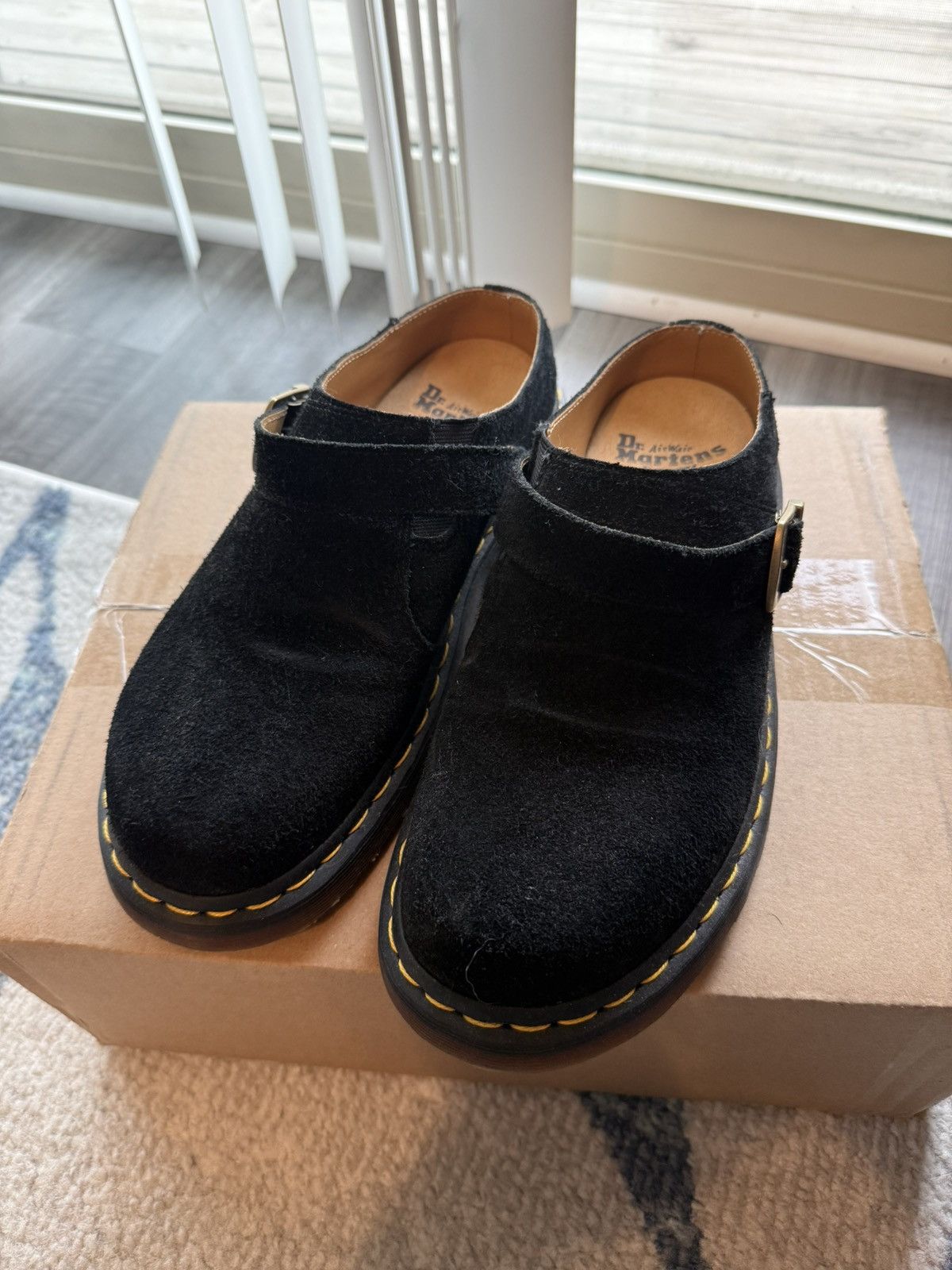 Dr. Martens Dr Martens Isham Mule Black Suede Size US 9 / EU 42 - 2 Thumbnail