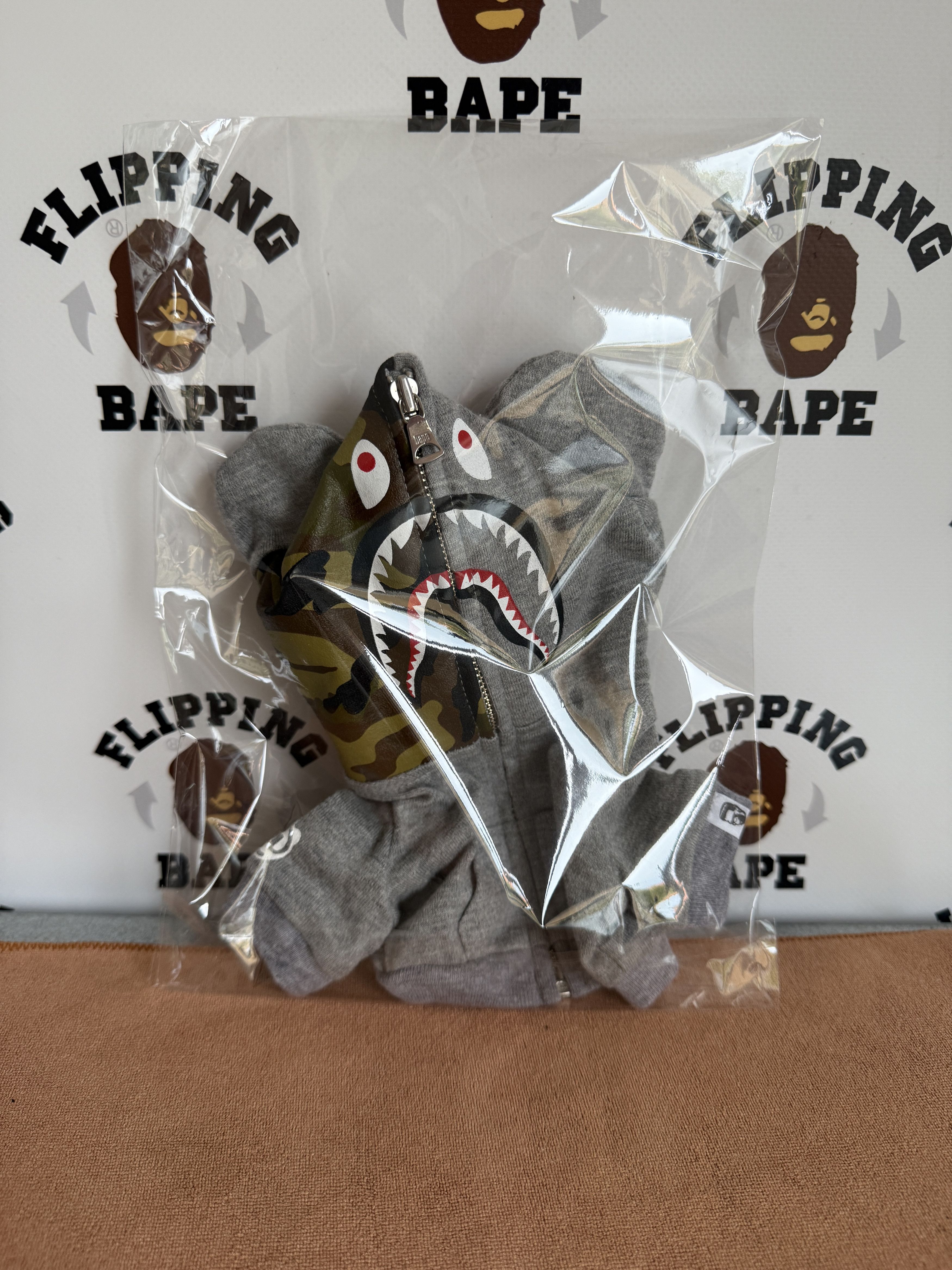 Bape BAPE X MEDICOM LEGACY CAMO SHARK BE@RBRICK 100%&400% Size ONE SIZE - 17 Thumbnail