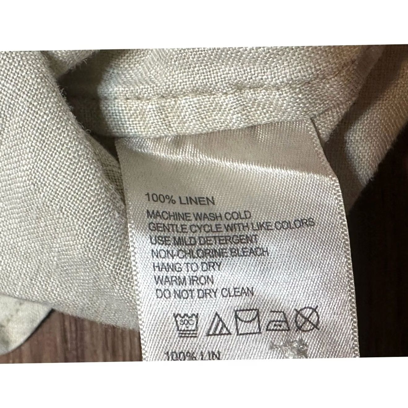 Tommy Bahama Tommy Bahama Linen Button Down Shirt Women's Roll Tab Sleeves Brown Tan Sz M Size M / US 6-8 / IT 42-44 - 6 Thumbnail