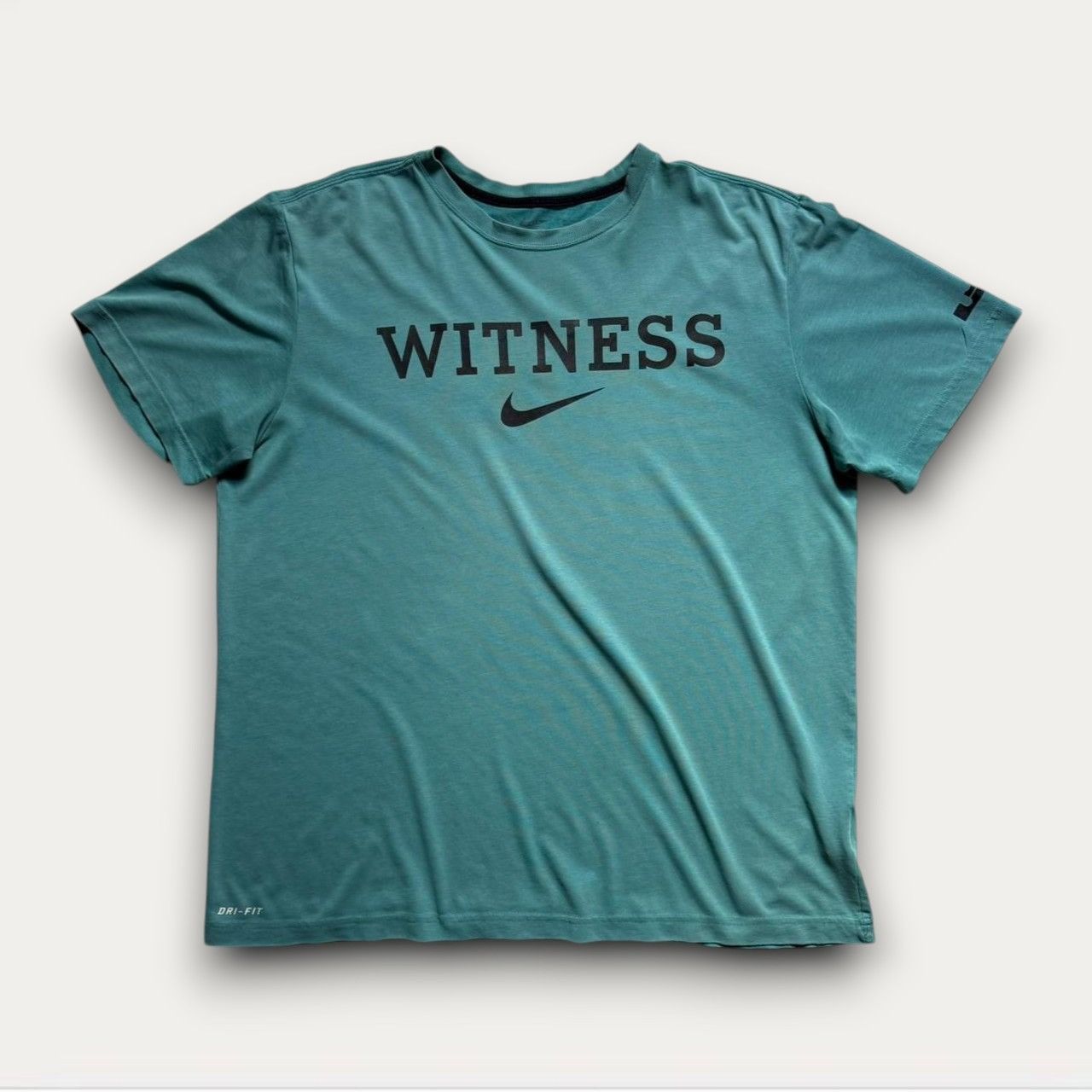 Nike Vintage Nike LeBron Witness Tee Size US XL / EU 56 / 4 - 1 Thumbnail
