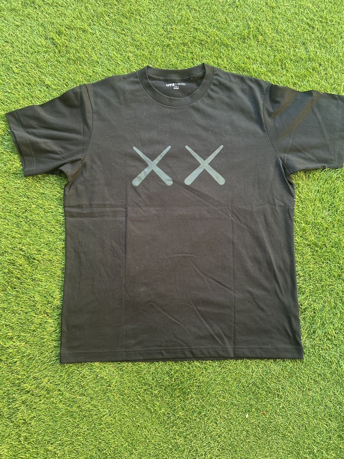 Kaws KAWS x Andy Warhol x Uniqlo UT T-Shirt Size US L / EU 52-54 / 3 - 1 Thumbnail