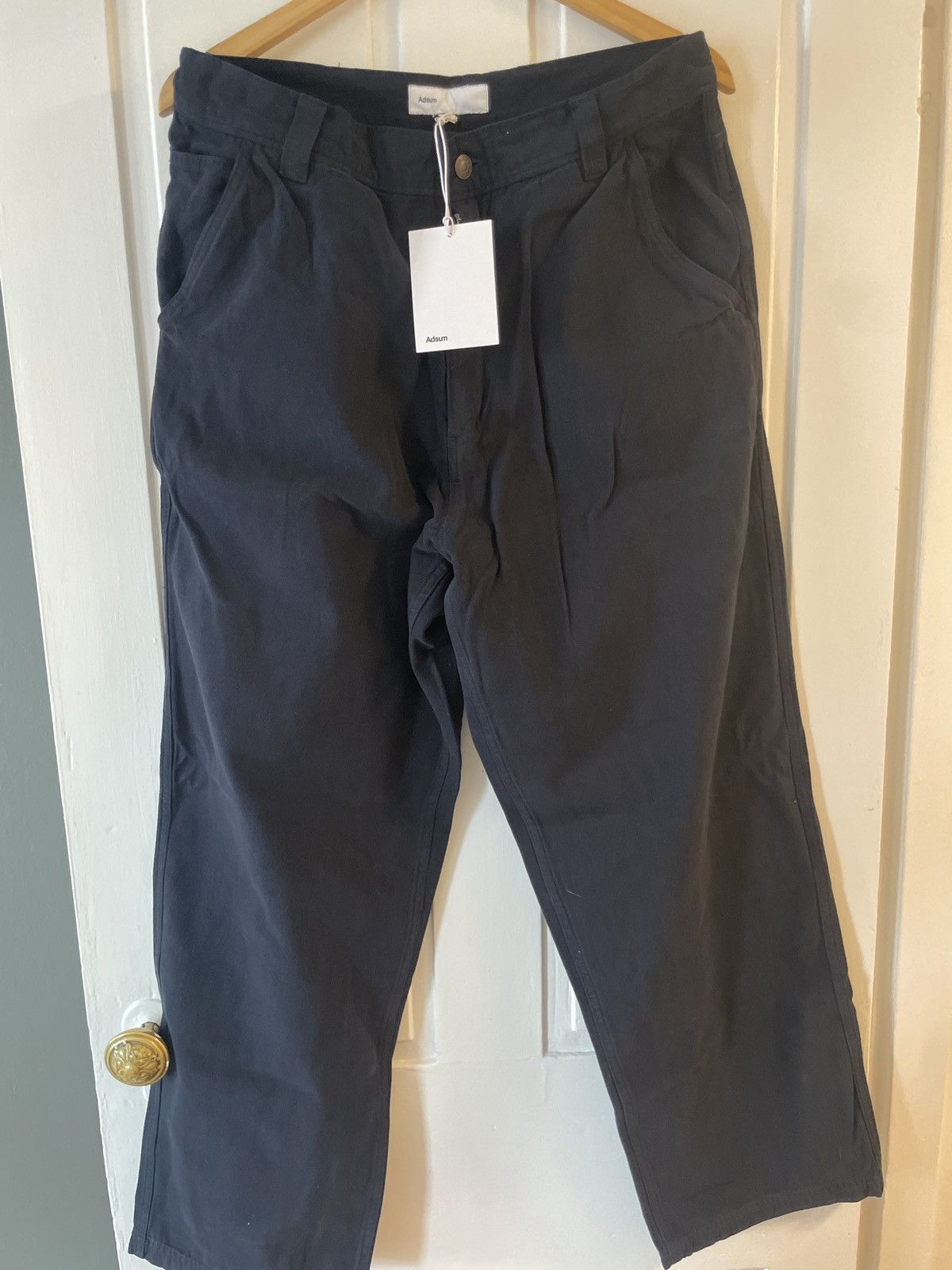 Adsum Adsum Summer Patch Pocket Pant in Navy Size US 35 - 3 Thumbnail