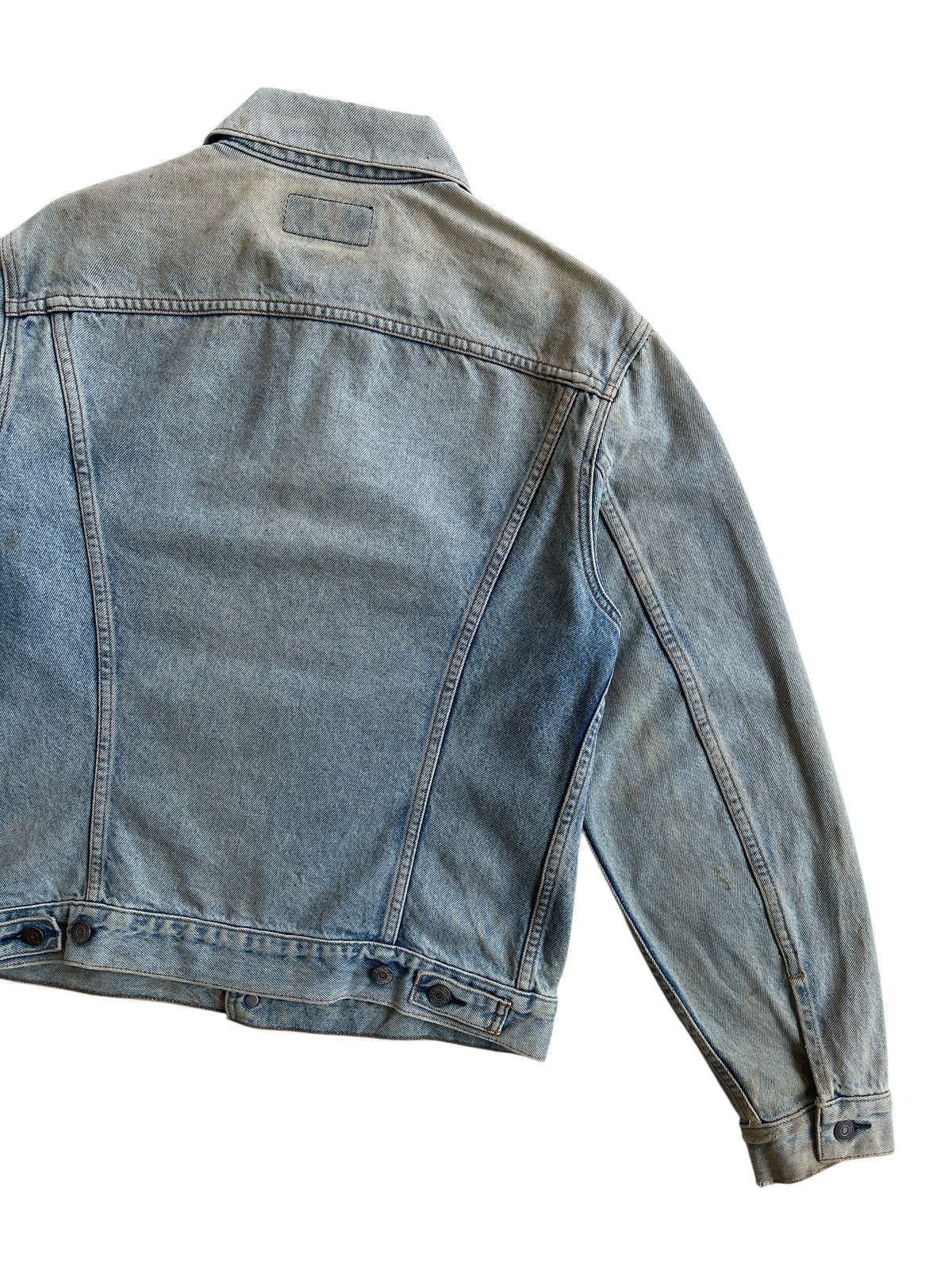 Levi's Vintage Clothing Vintage Levis Distressed Dirty Trucker Denim Jacket Size US M / EU 48-50 / 2 - 11 Thumbnail