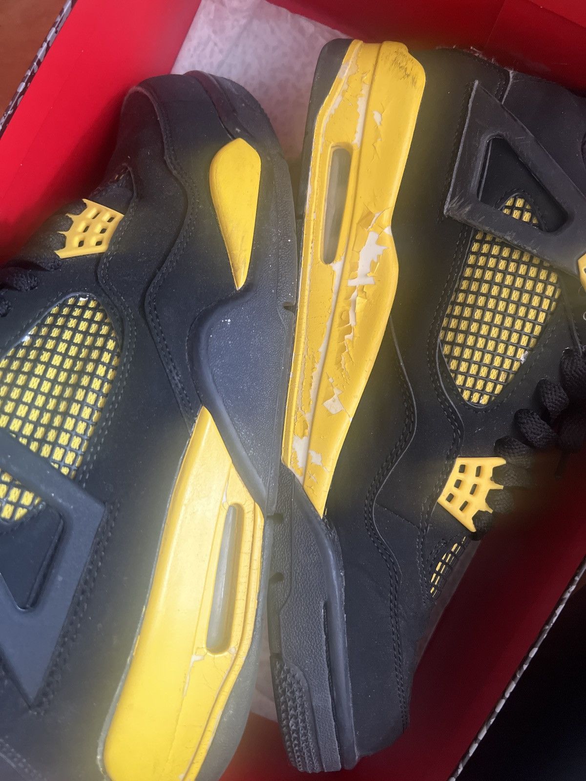 Jordan Brand 2012 thunder jordan 4 Size US 9.5 / EU 42-43 - 4 Thumbnail