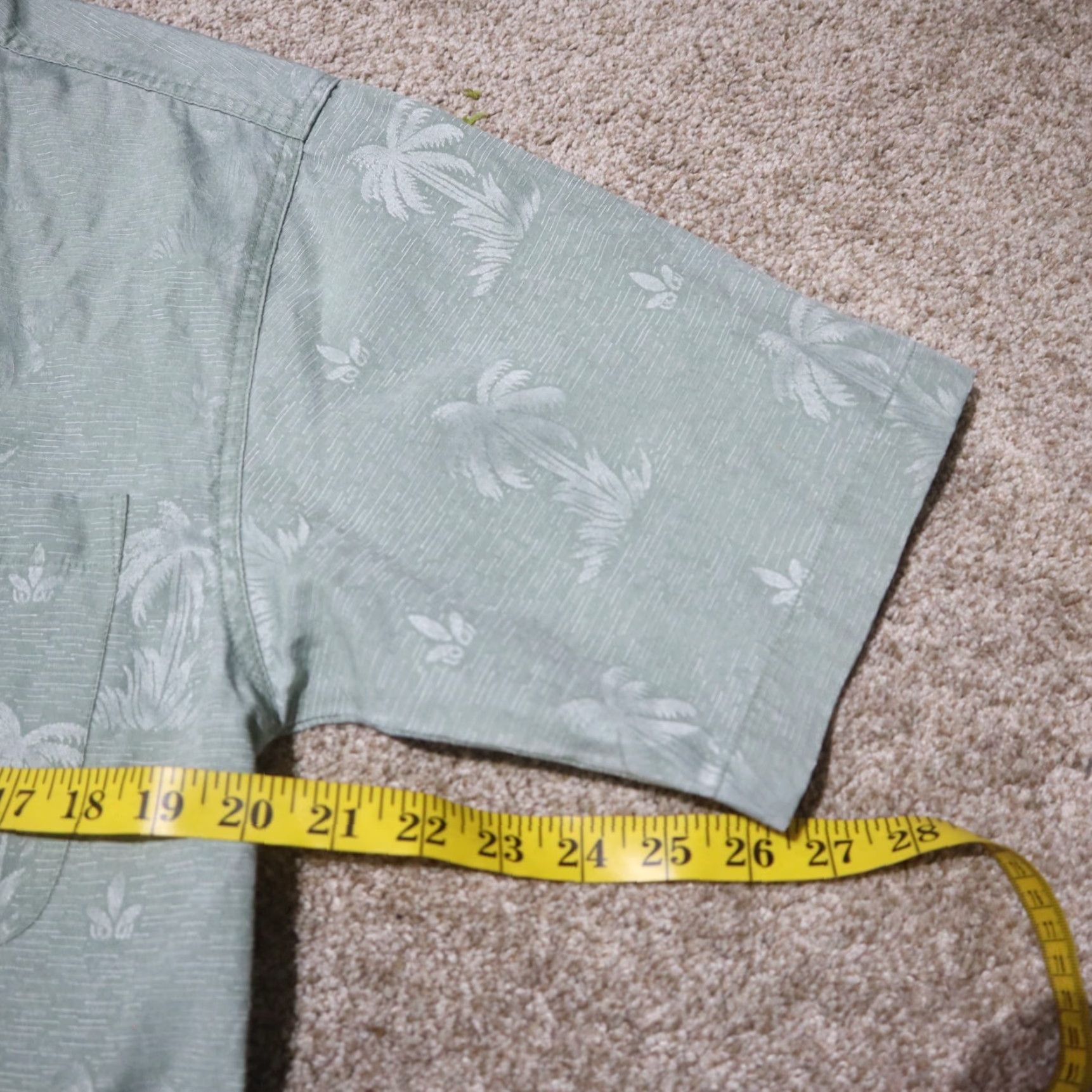 Faded Glory Faded Glory Shirt Button-Up Hawaiian Casual Men's S Small Blue Gray Floral Short Sleeve Size US S / EU 44-46 / 1 - 6 Thumbnail
