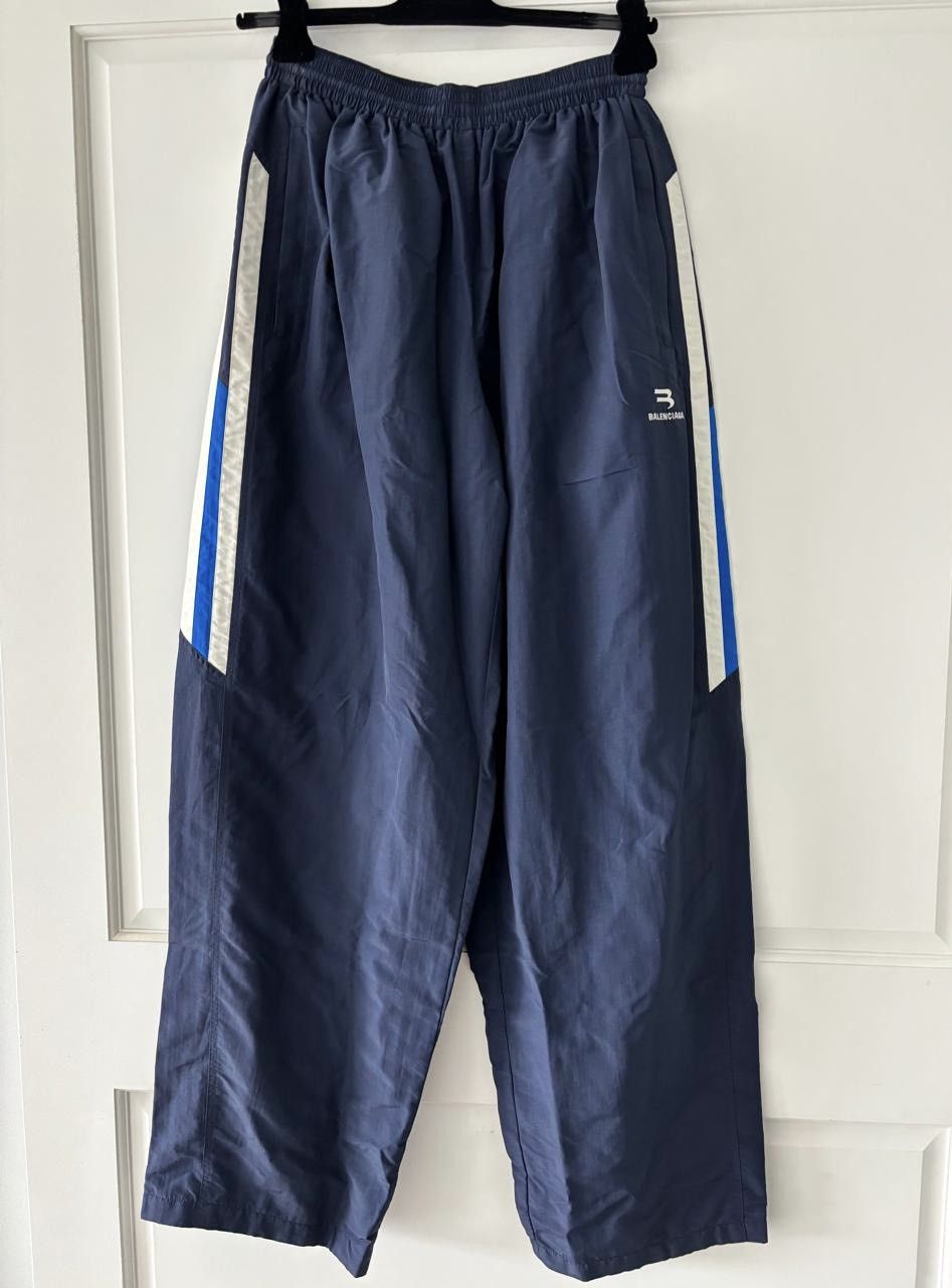 Balenciaga Balenciaga Tracksuit Pants Size US 32 / EU 48 - 1 Thumbnail