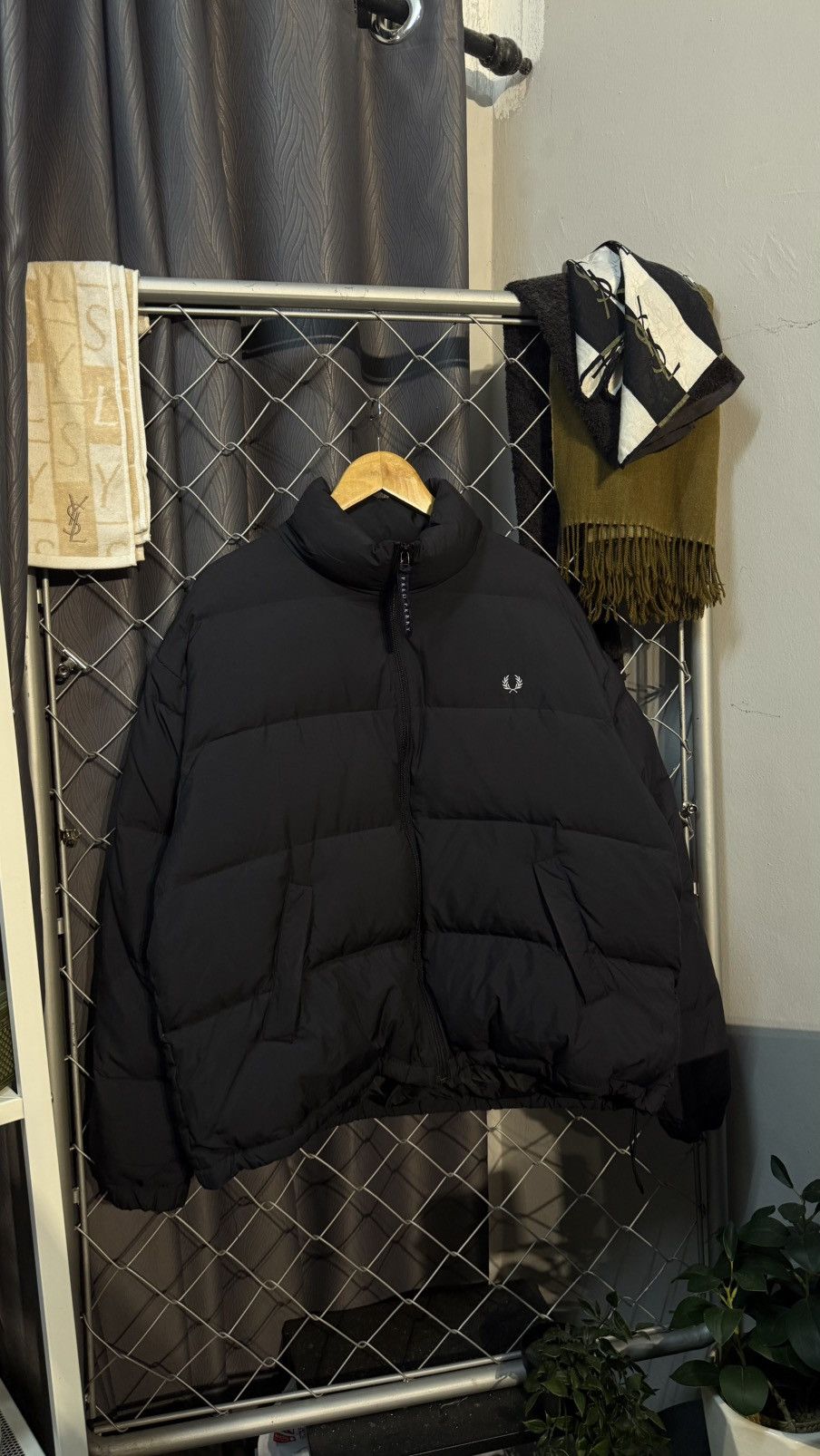 Fred Perry FRED PERRY JASPO DOWN PUFFER JACKET BOXY Size US L / EU 52-54 / 3 - 1 Thumbnail