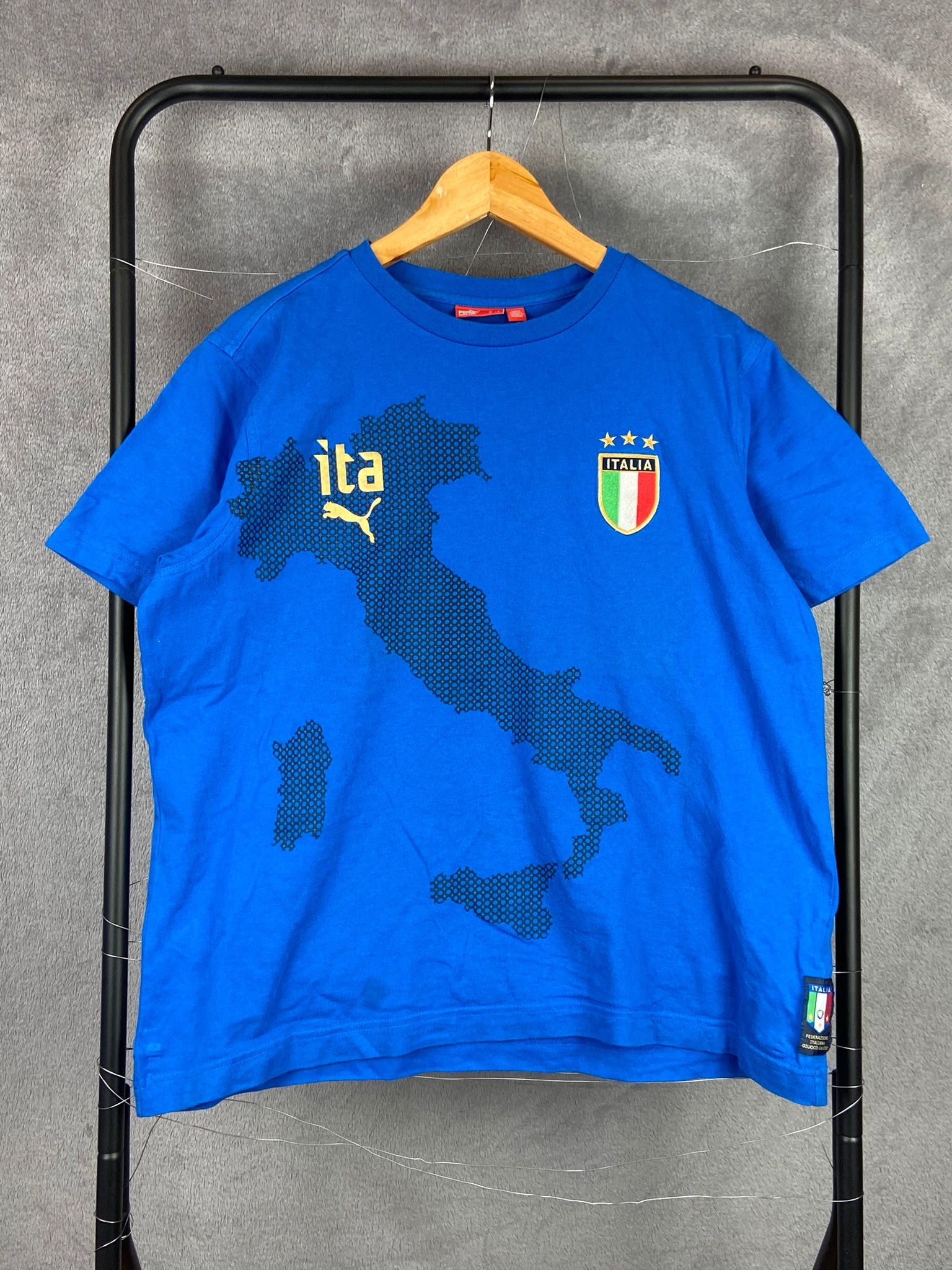 Puma Puma Italy football t-shirt vintage sportswear jersey Size US L / EU 52-54 / 3 - 1 Thumbnail