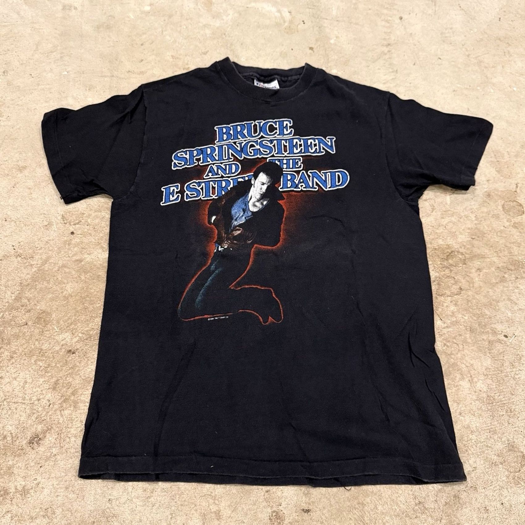 Hanes VINTAGE Bruce Springsteen Born In The USA Tour 84-85 SMALL T-Shirt Mens Black Cotton 80s Band Shirt Size ONE SIZE - 2 Thumbnail