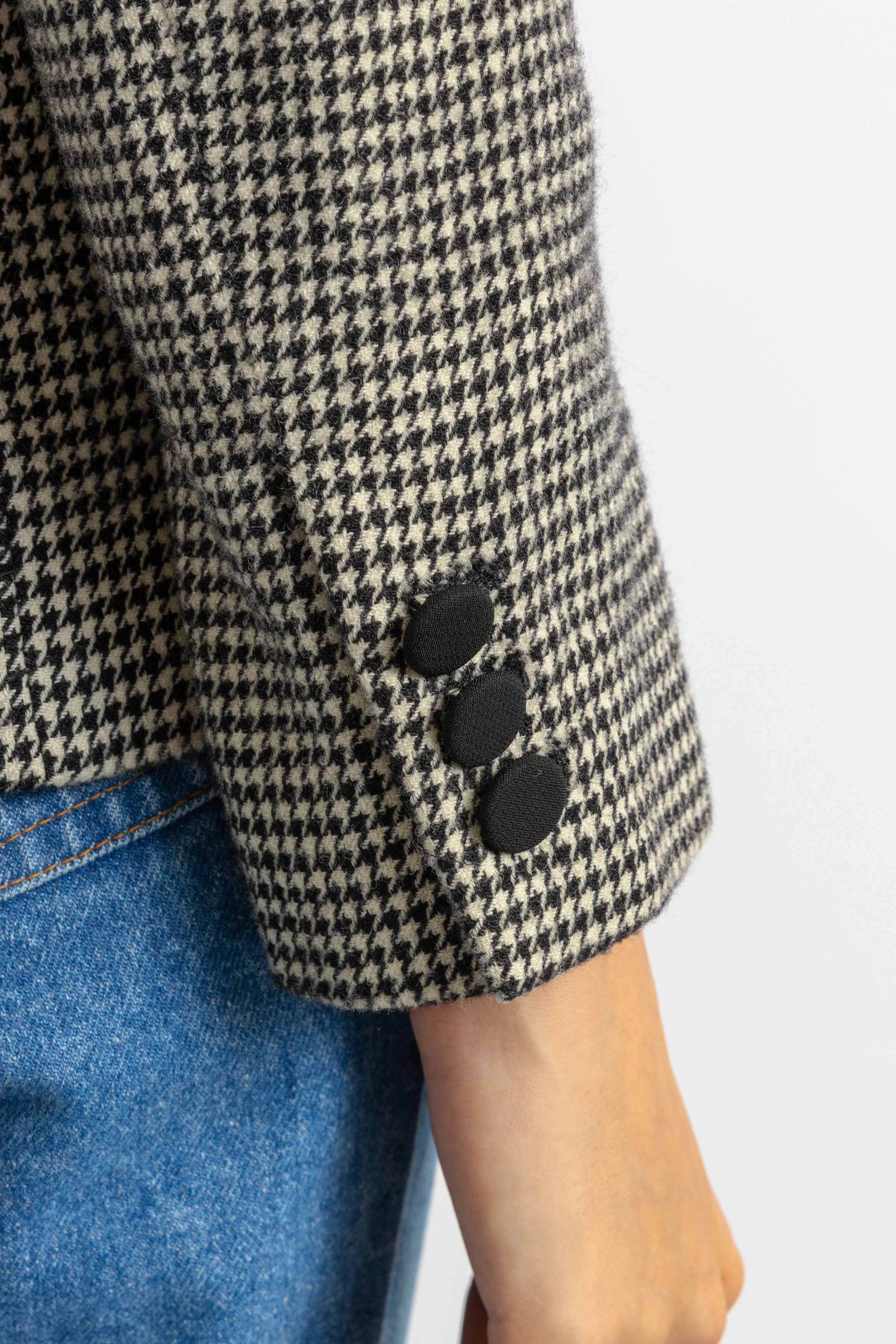 Boutique Moschino 90s Vintage Moschino Boutique Preowned Blazer 8693 Size S / US 4 / IT 40 - 5 Thumbnail