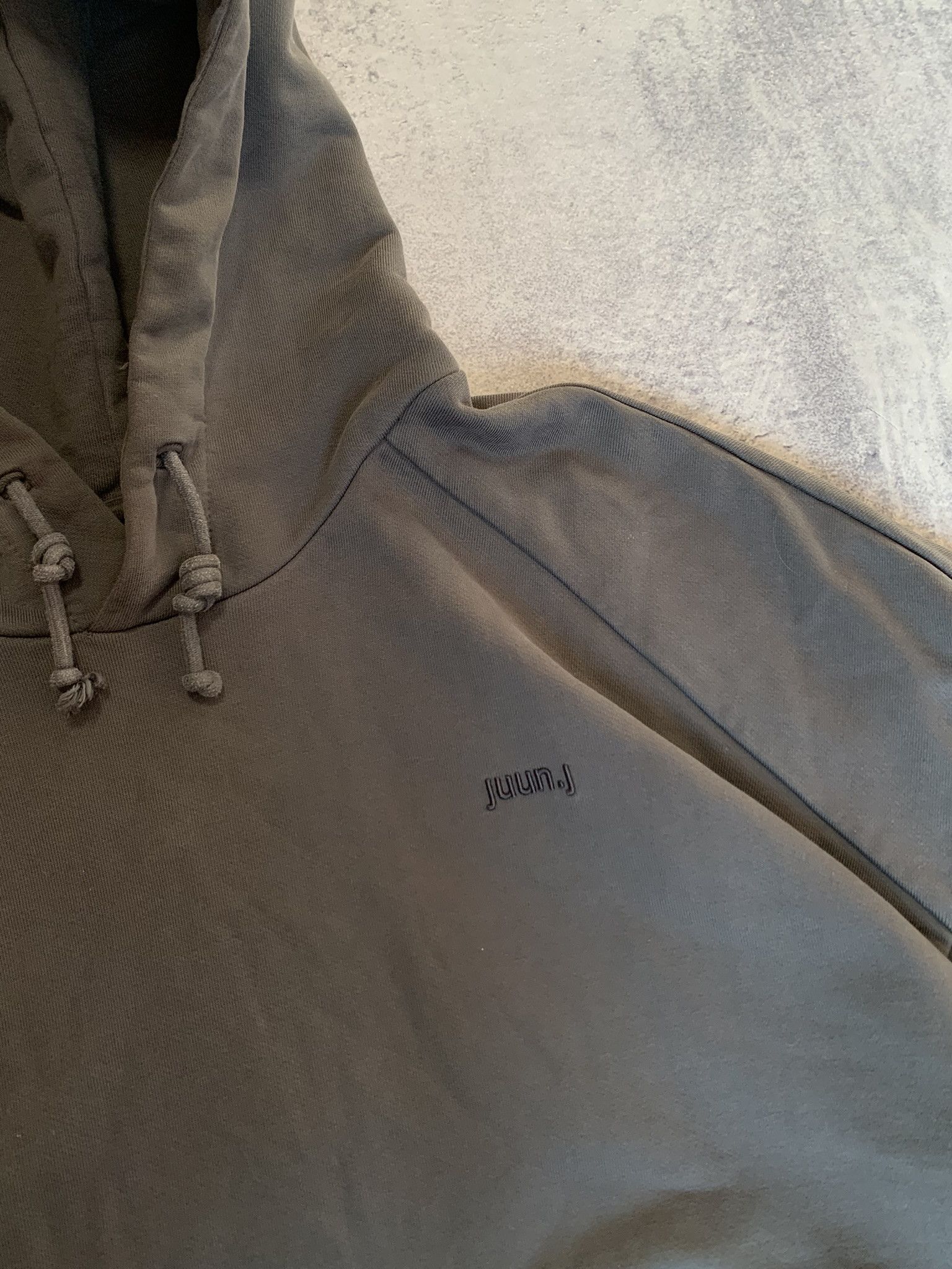 Juun.J Juun.J Embroidered Graphic Loose Fit Cotton Hoodie Size L Size US L / EU 52-54 / 3 - 4 Thumbnail