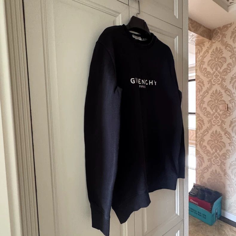 Givenchy Givenchy Hoodie, Size XS with Letter Dissolve Design Size US XS / EU 42 / 0 - 1 Thumbnail