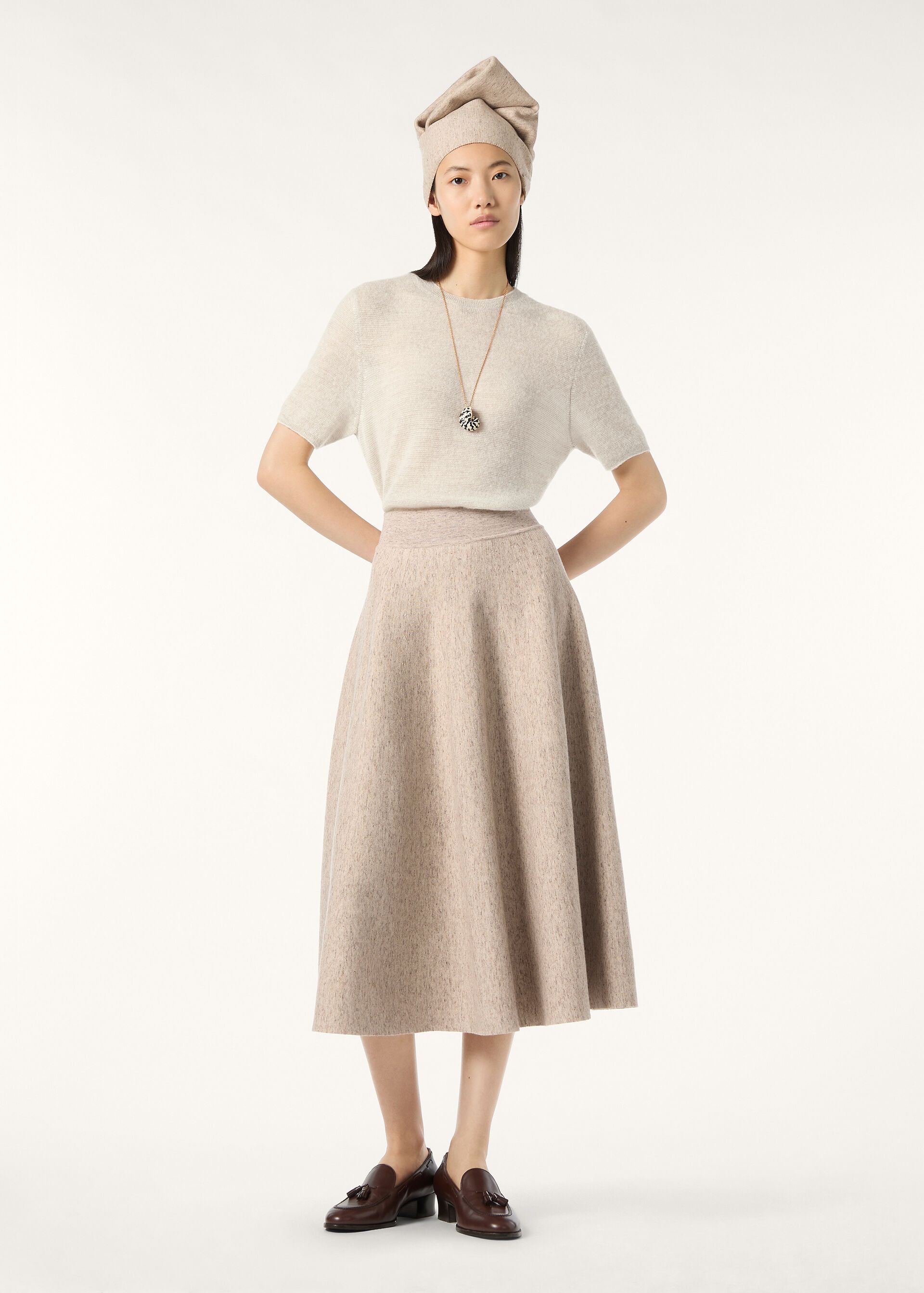 Loro Piana os11x0426 FAQ4528 Walnut Crewneck Sweater Creamy Sky/White Size XS / US 0-2 / IT 36-38 - 2 Thumbnail
