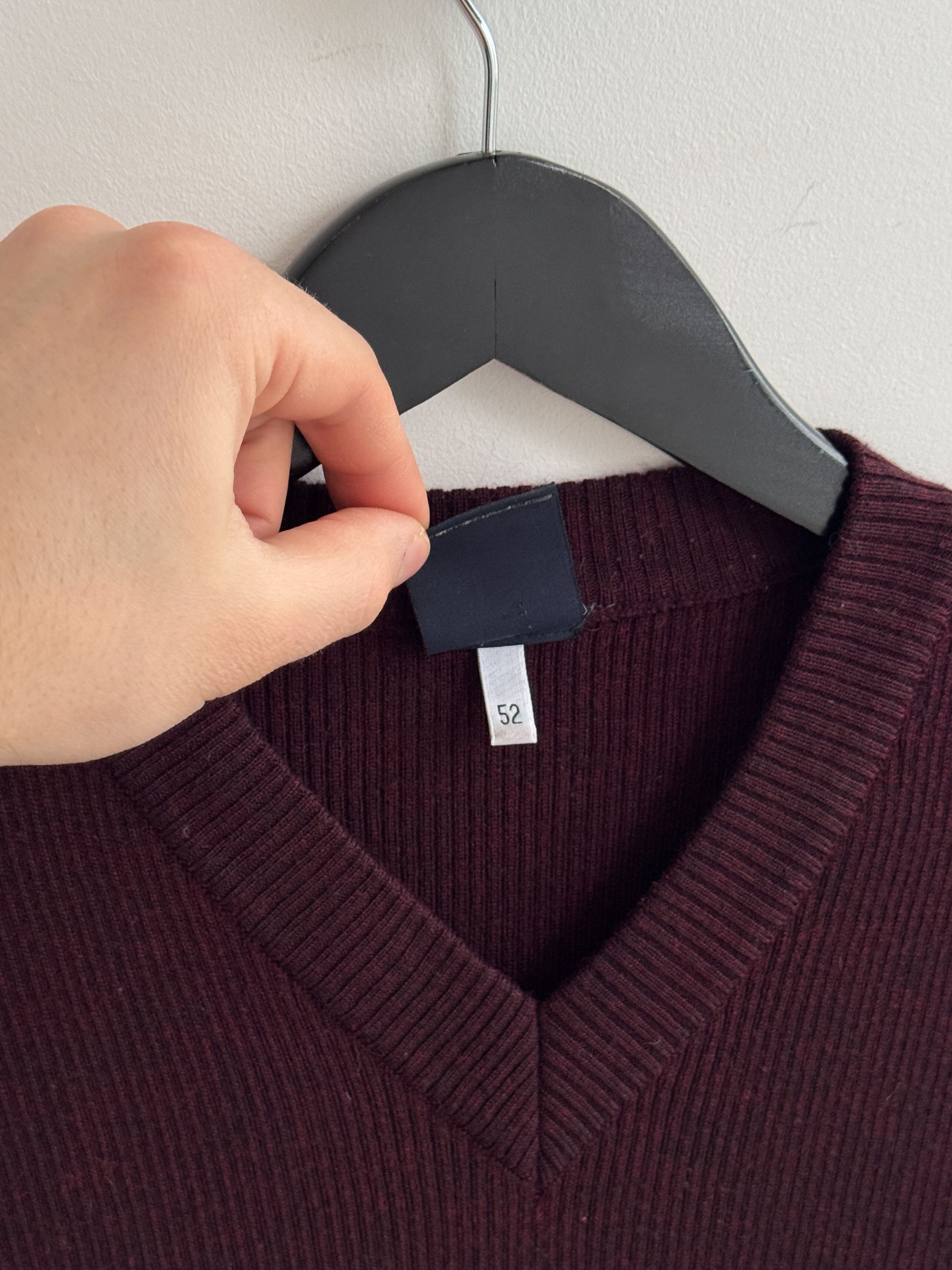 Dolce & Gabbana Vintage Dolce & Gabbana V Neck Sweater Size US L / EU 52-54 / 3 - 7 Thumbnail