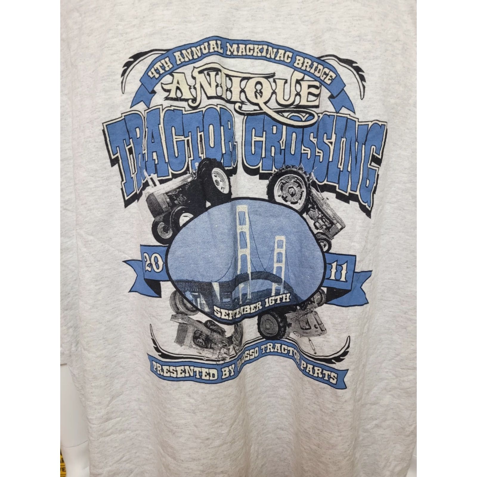 Gildan Mackinac Bridge Antique Tractor Crossing 2011 T Shirt 3XL Gildan Men Size US XXL / EU 58 / 5 - 4 Thumbnail