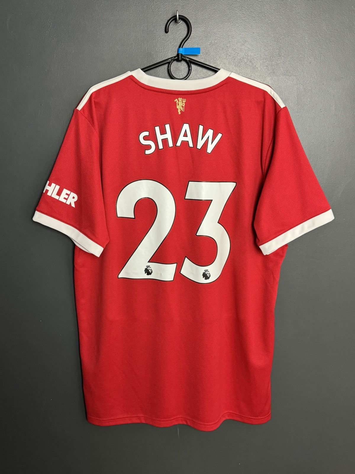 Adidas Manchester United 21/22 Home Shaw Football Jersey T-Shirt Size US XL / EU 56 / 4 - 1 Thumbnail