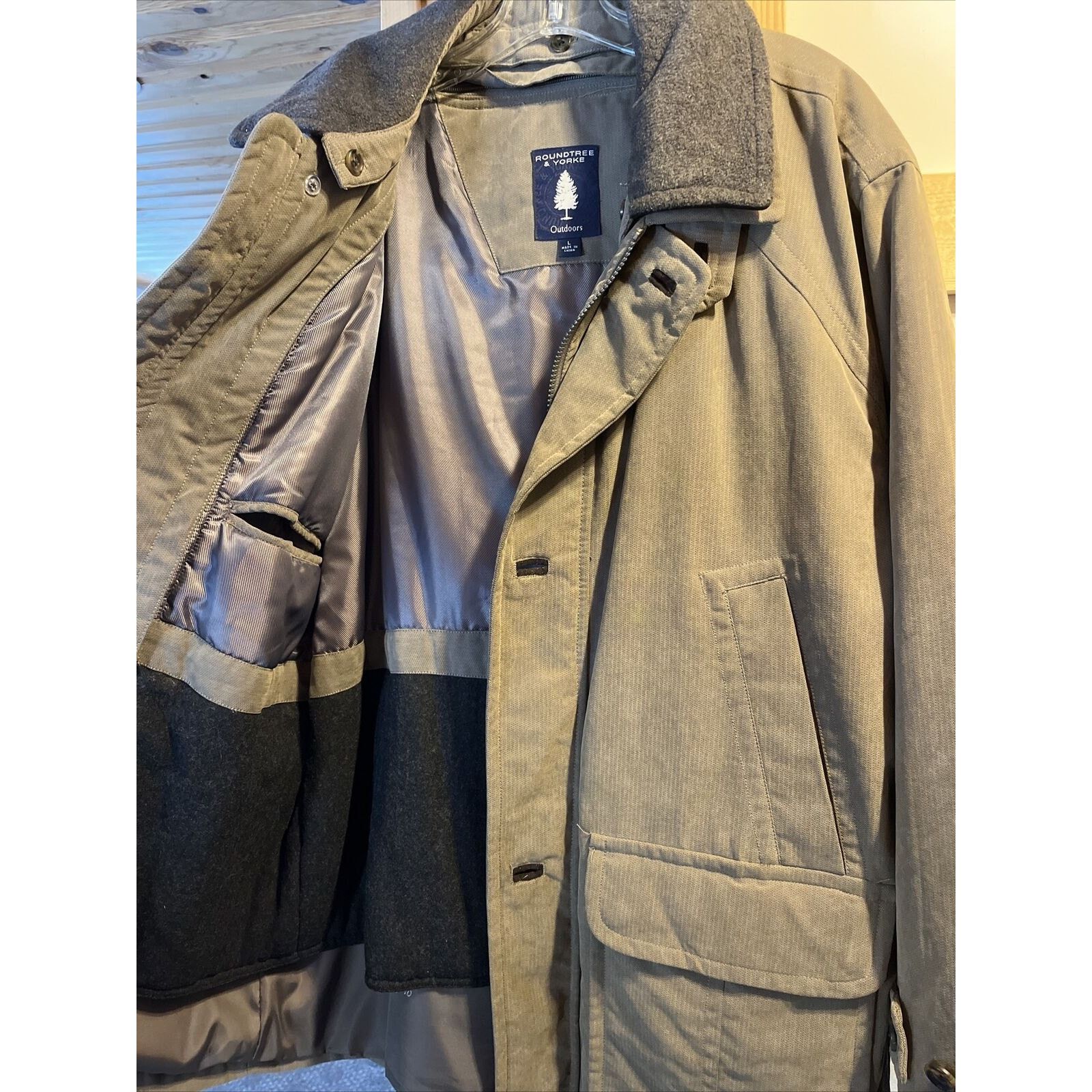 Roundtree & Yorke Roundtree & Yorke Outdoors Mens L Gray Lined Polyester Coat Size US L / EU 52-54 / 3 - 11 Thumbnail