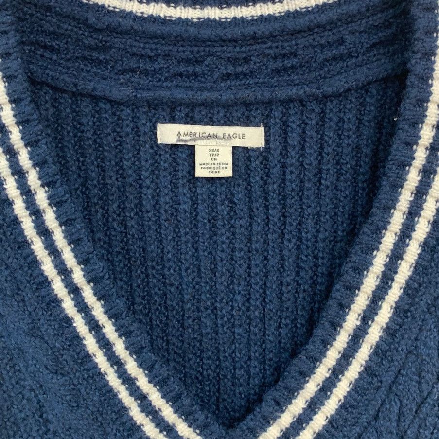 American Eagle Outfitters New AEO Womens XS Navy Blue Long Sleeve V Neck Knit Sweater Size XS / US 0-2 / IT 36-38 - 2 Thumbnail