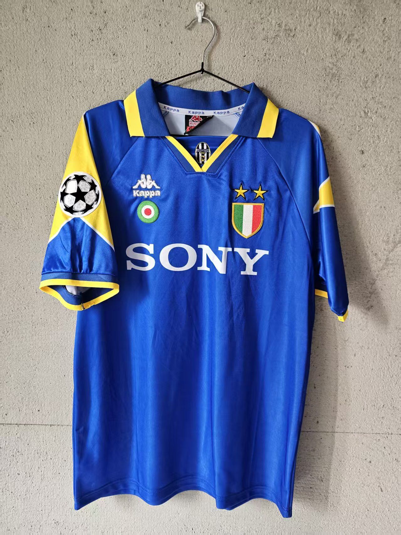Other Del Piero Jersey 1995 1997 Juventus Size US XL / EU 56 / 4 - 2 Thumbnail