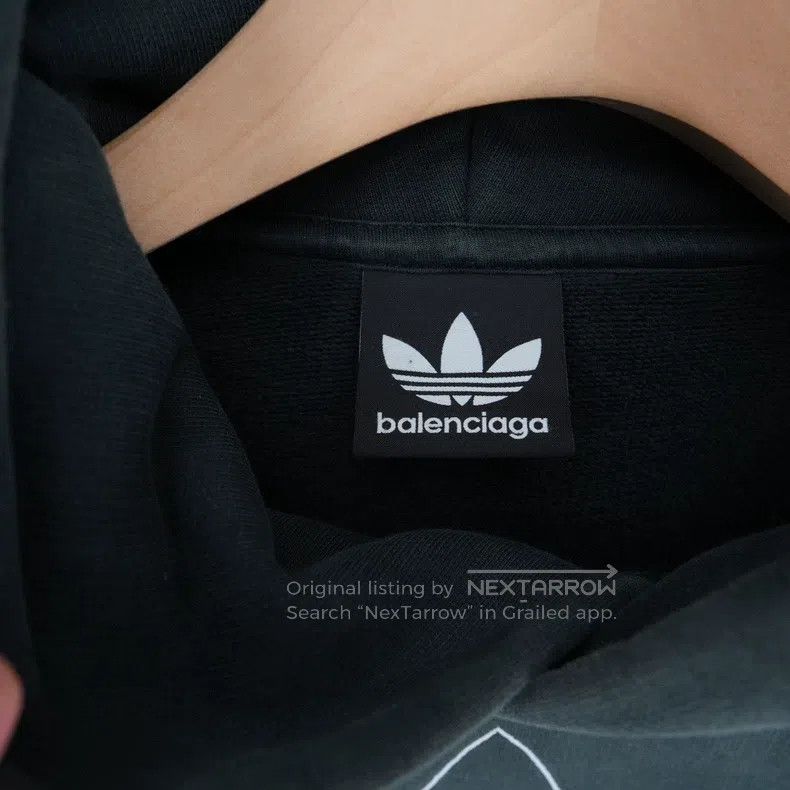 Balenciaga Balenciaga Logo Printed Hooded Long Sleeve Sweatshirt Size US L / EU 52-54 / 3 - 4 Thumbnail