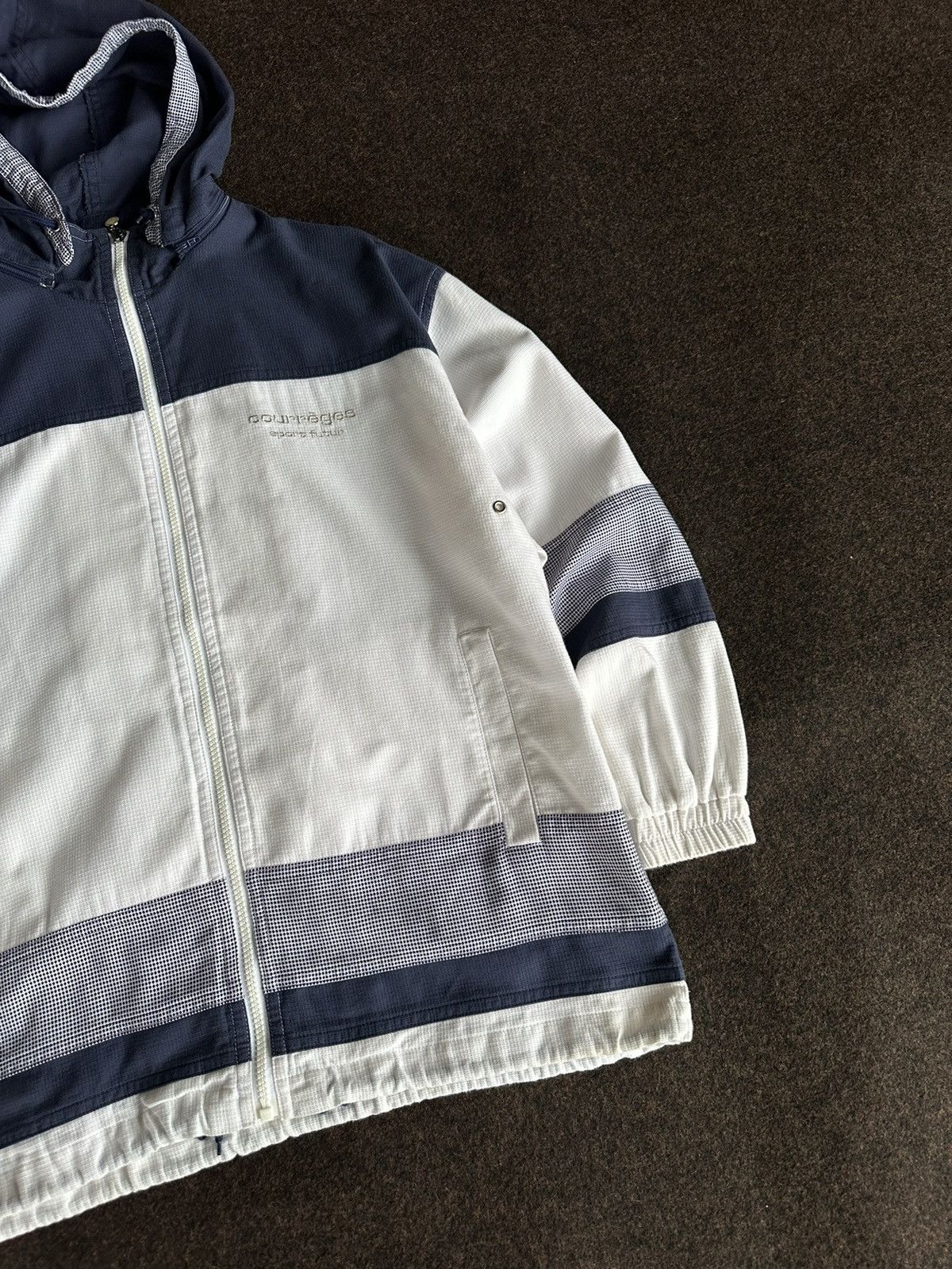 Courreges Vtg 90s Courreges Sport Future Colorblock Windbreaker Z88 Size US M / EU 48-50 / 2 - 4 Thumbnail