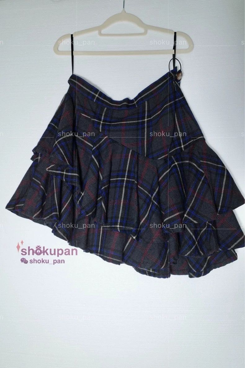 Vivienne Westwood Vivienne Westwood sizeL Saturn Alien suspenders short sleev Size 28" / US 6 / IT 42 - 1 Thumbnail