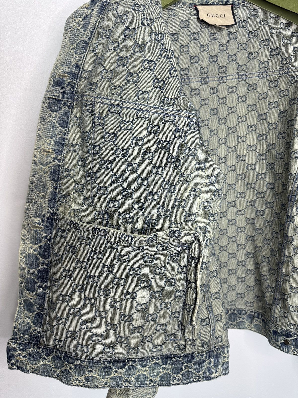 Gucci Gucci GG Monogram Acid Wash Denim Jacket Size US L / EU 52-54 / 3 - 3 Thumbnail