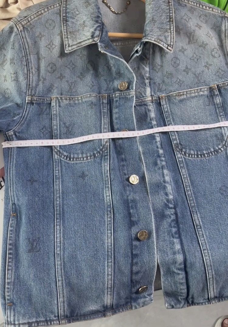 Louis Vuitton Louis Vuitton LV blue logo vintage lapel denim jacket Size US M / EU 48-50 / 2 - 6 Thumbnail