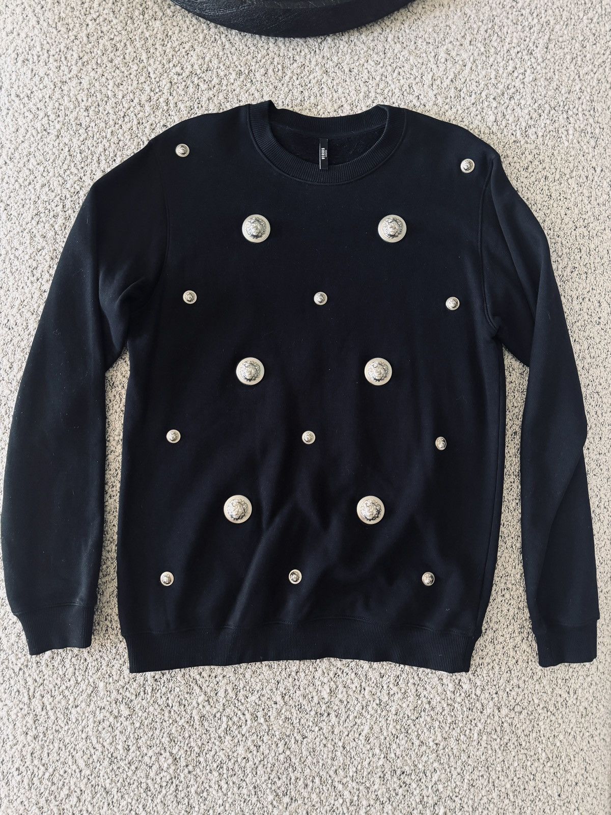 Versace Versus Versace lion head medallion sweatshirt Size US S / EU 44-46 / 1 - 1 Thumbnail