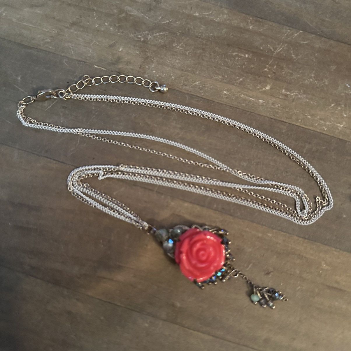 Other Red rose dangle pendant necklace Size ONE SIZE - 2 Thumbnail