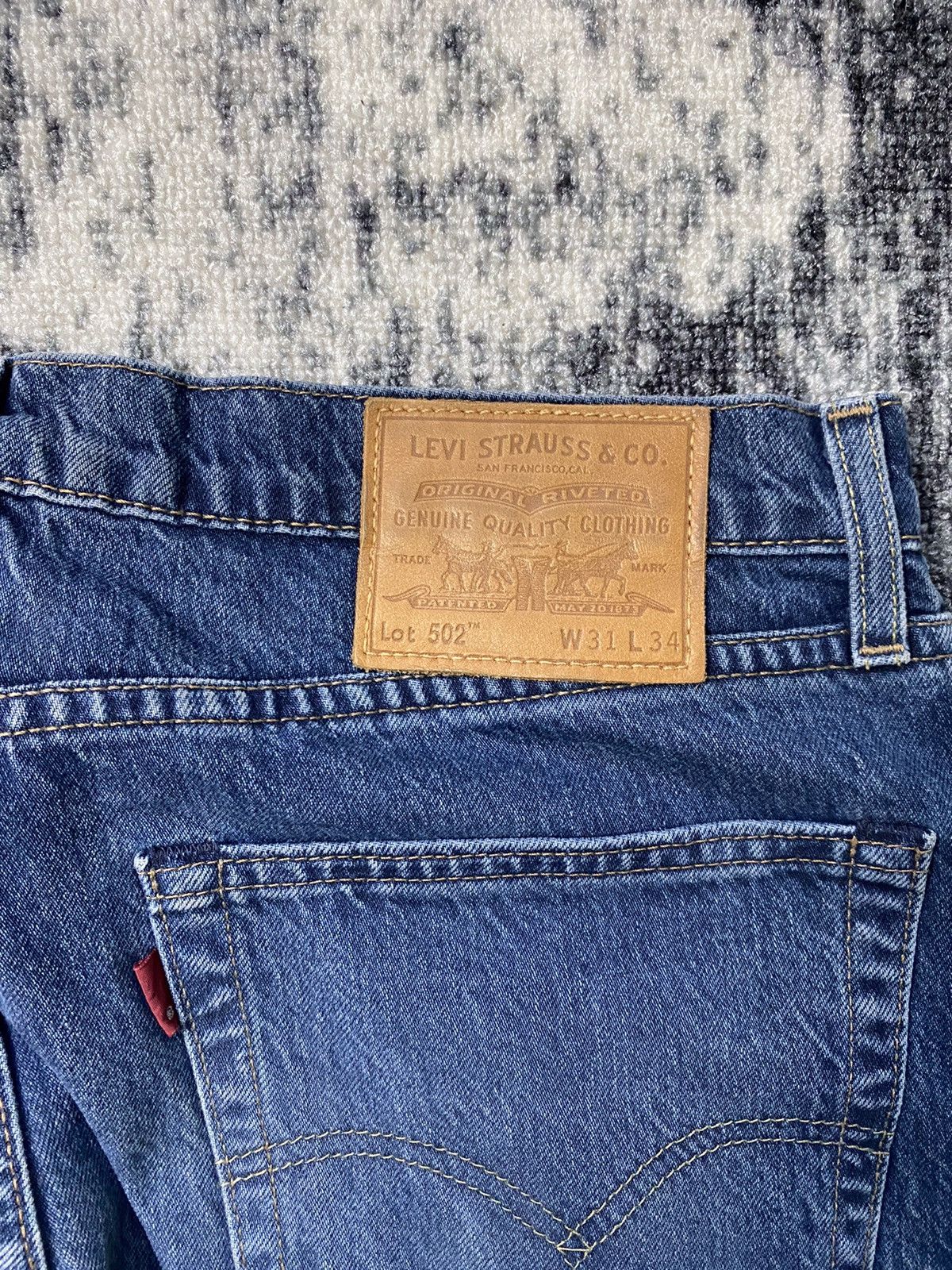 Levi's Vintage Levi’s Premium Denim Jeans 31/34 Size US 31 - 3 Thumbnail