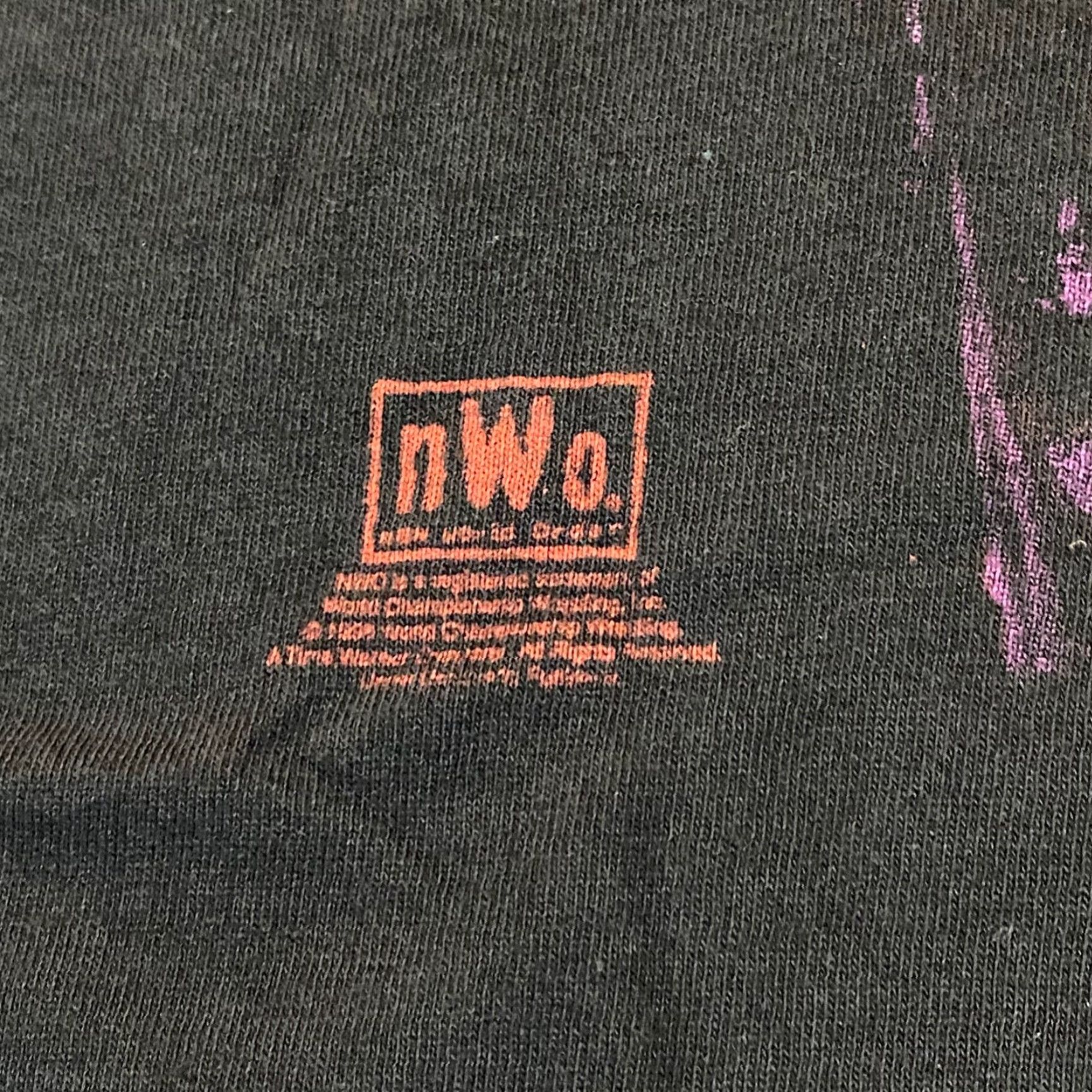 Vintage VINTAGE WCW 1998 WWF Kevin Nash Too Sweet NWO Mens 2XL T-Shirt Black Cotton Short Sleeve Crew Neck 90s Logo Graphic Print Wrestling Mens Size US XXL / EU 58 / 5 - 3 Thumbnail