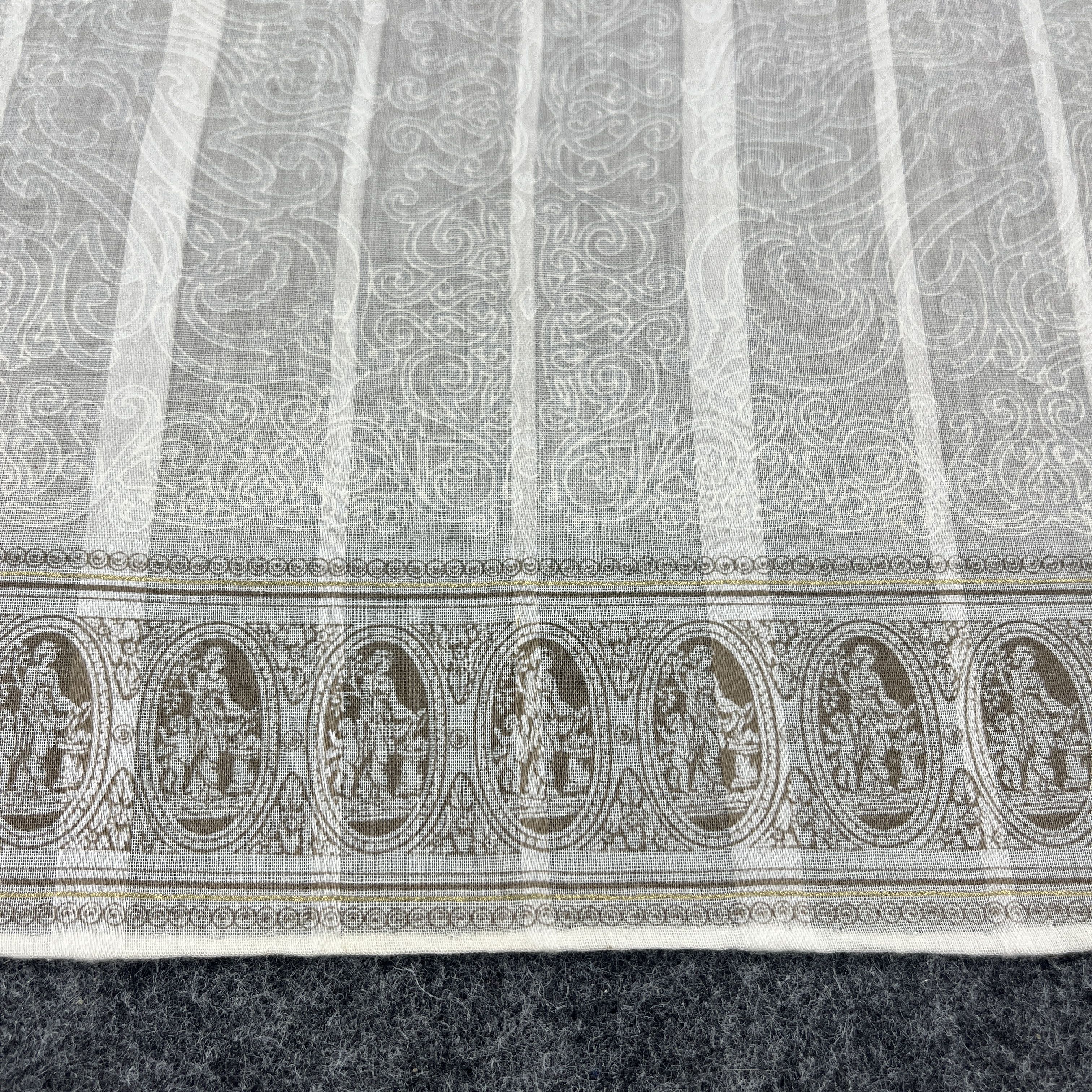 Vintage Christian Dior Handkerchief / Bandana / Neckerchief B463 Size ONE SIZE - 7 Thumbnail