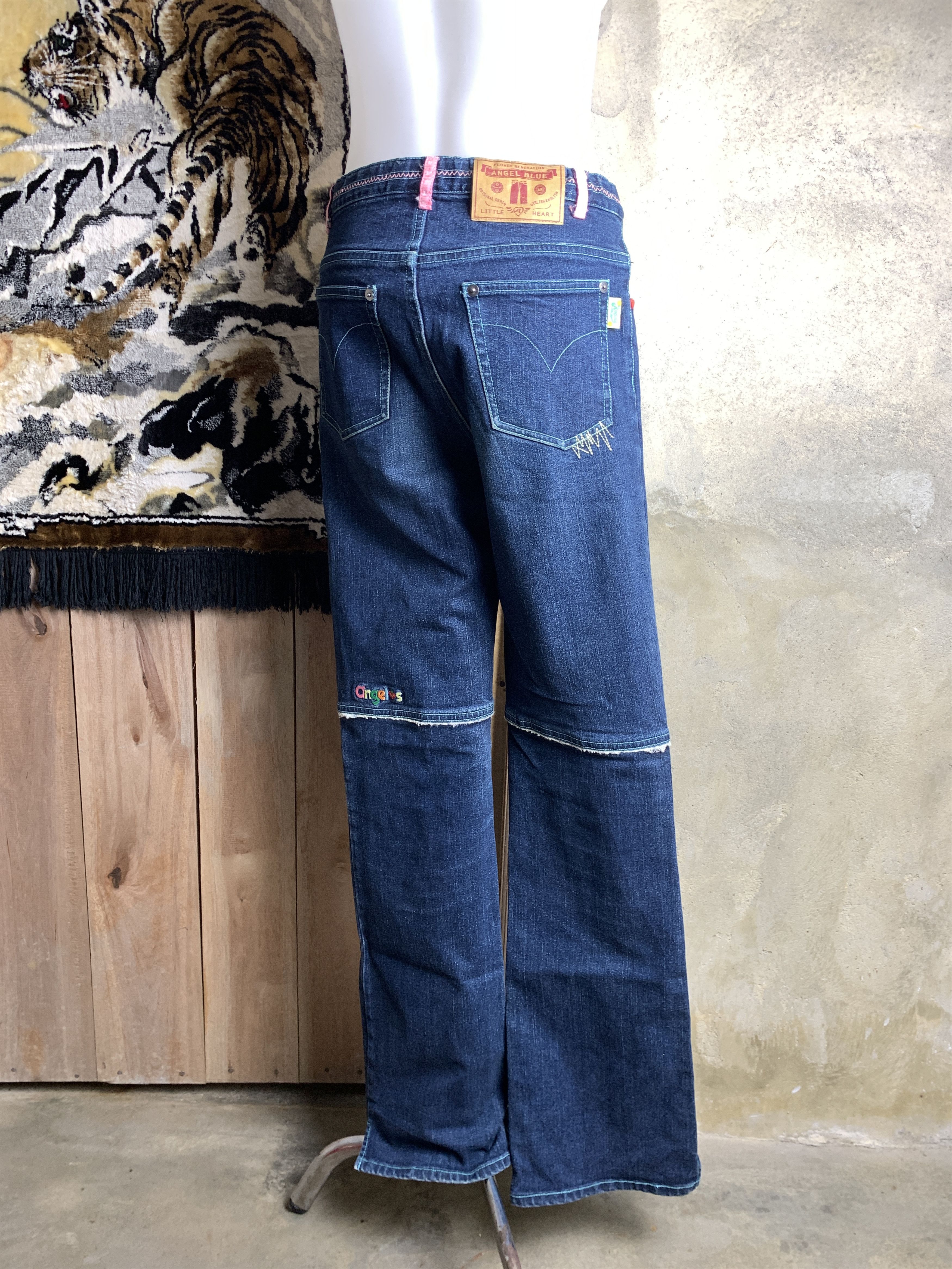 Angel Blue Angel Blue Indigo Cute Patches Bootcut Jeans (28) Size 28" / US 6 / IT 42 - 3 Thumbnail