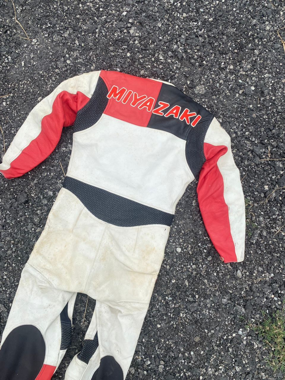 Japanese Brand × Sports Specialties × Vintage Vintage Kushitani leather coverall racing bike Size US 34 / EU 50 - 14 Thumbnail