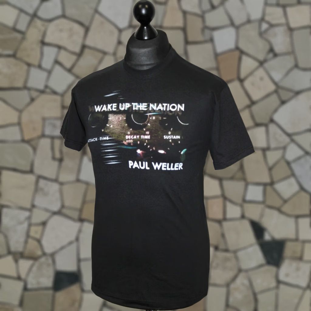 Vintage Paul Weller Europe Tour 2010 rock shirt Size S Black Mens T-Shirt Wake up the nation Size US S / EU 44-46 / 1 - 1 Thumbnail